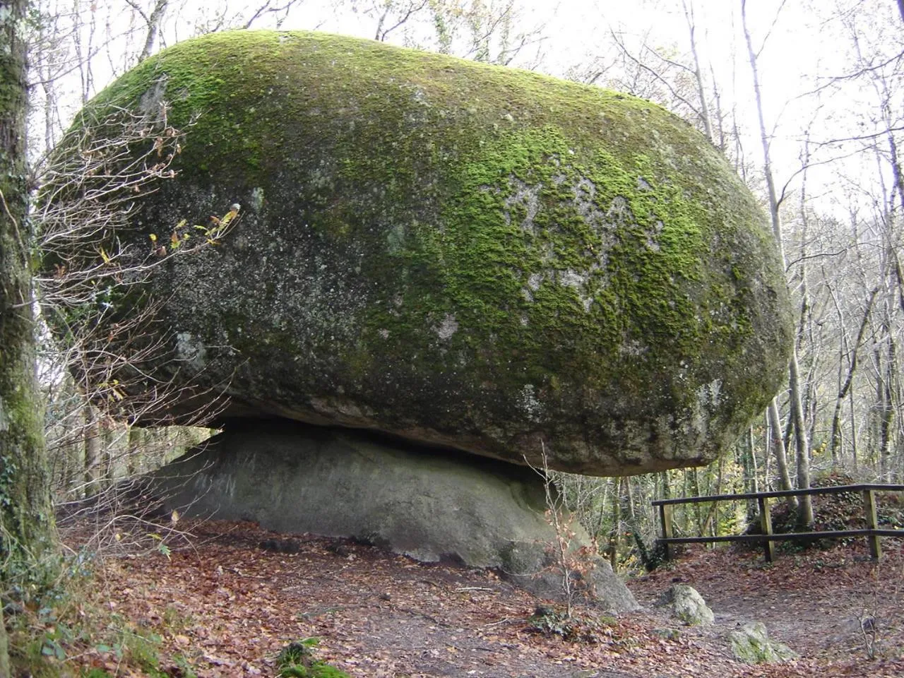 Nearby landmark in La vallée du Rivoal