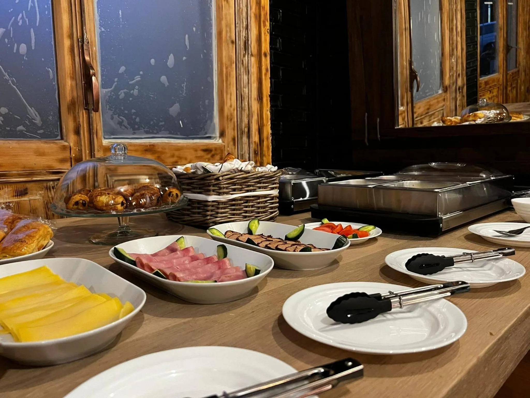 Breakfast in Hotel Amsterdam Inn