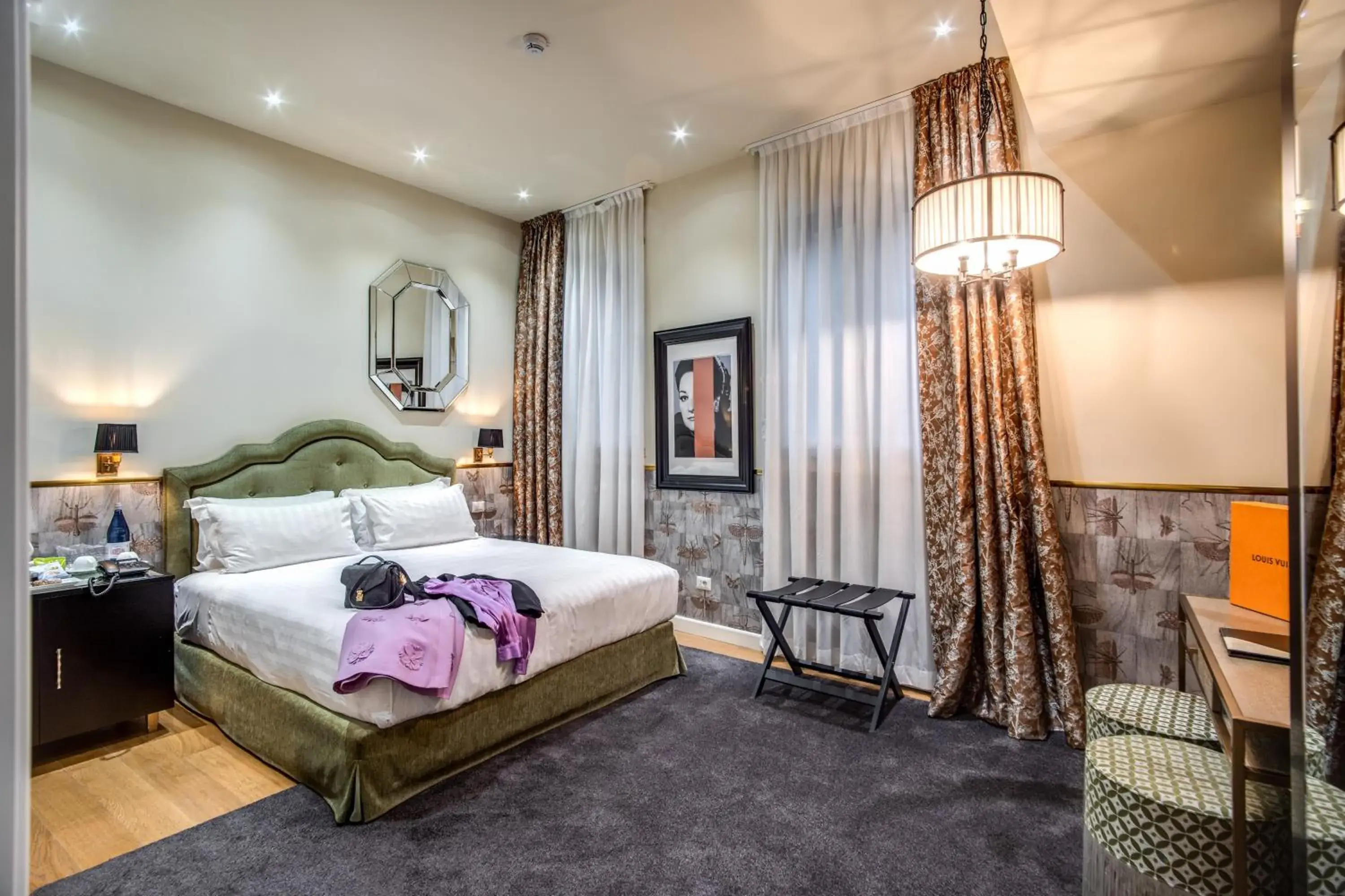 Photo of the whole room, Bed in The Talent Hotel Photo of the whole room, Bed in The Talent Hotel