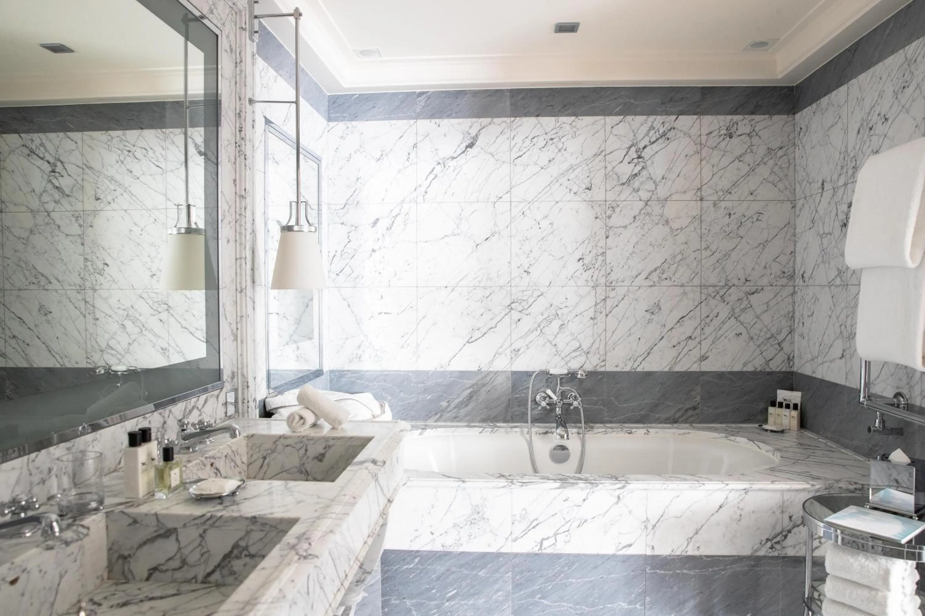 Bathroom in La Réserve Paris Hotel & Spa