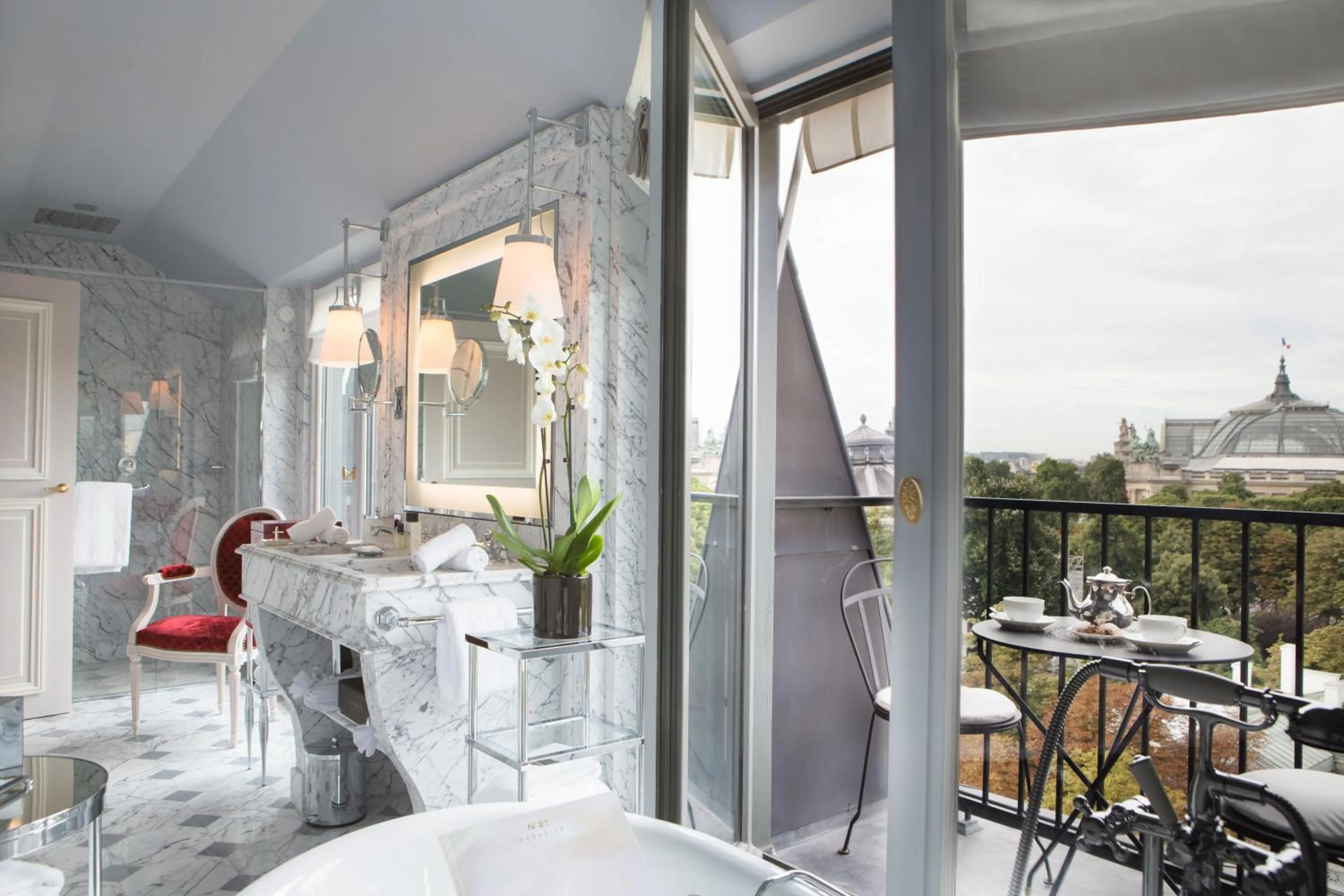 View (from property/room) in La Réserve Paris Hotel & Spa