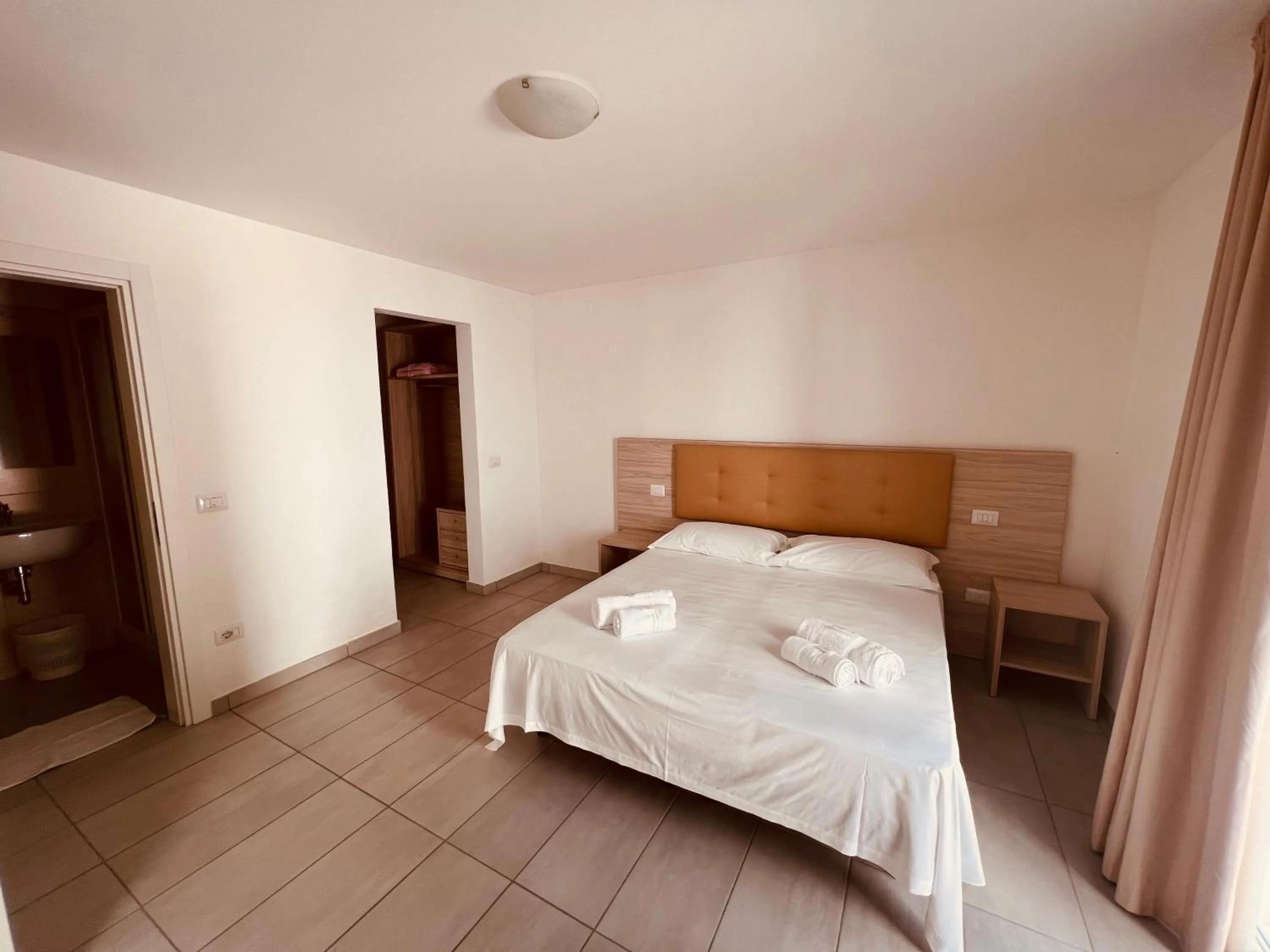 Bed in Hotel Damma's, Dipendenza Zamagna