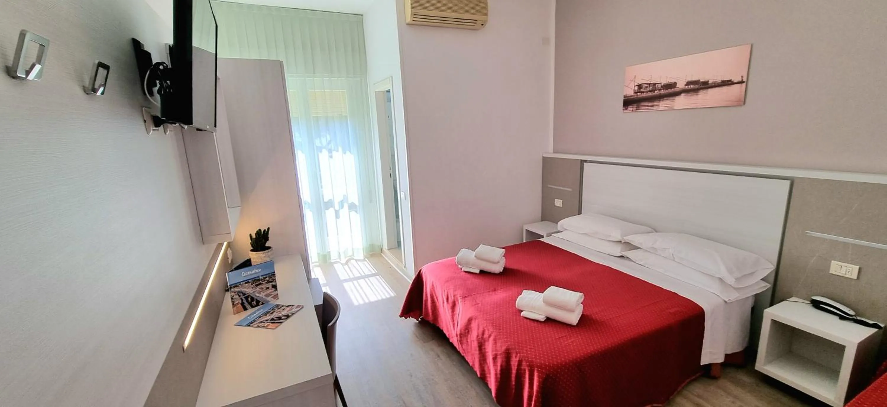 Bed in Hotel Camay