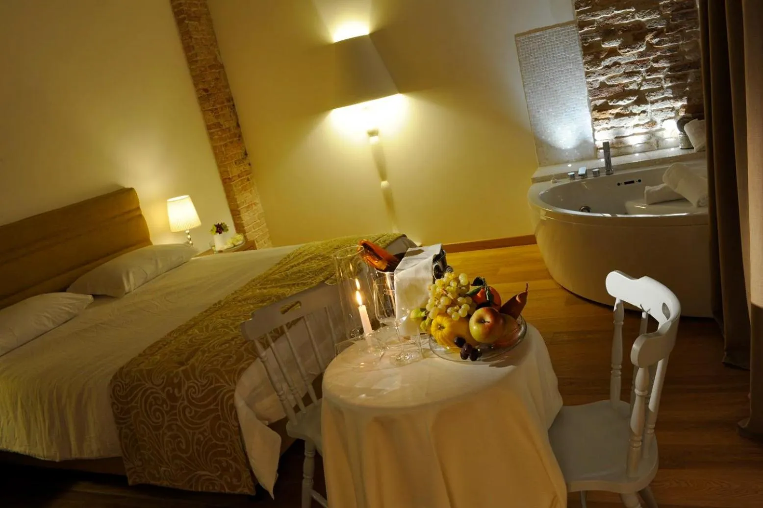 Photo of the whole room, Bed in Do Ciacole In Relais