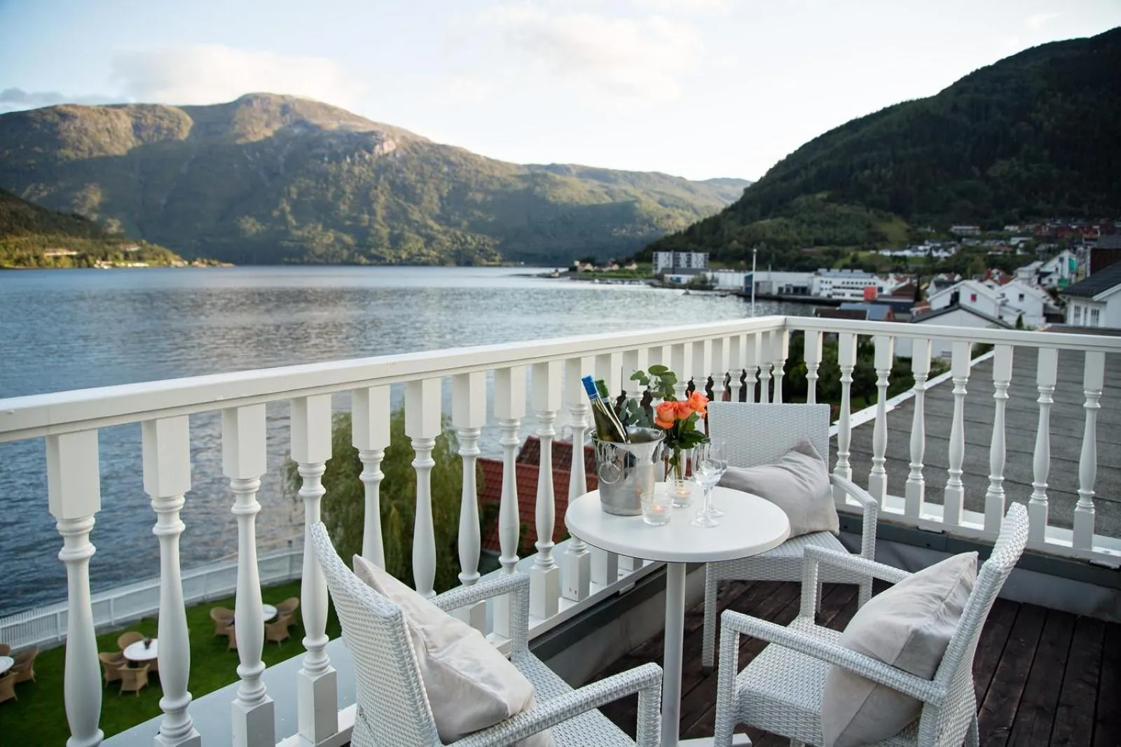 Balcony/Terrace in Hofslund Fjord Hotel