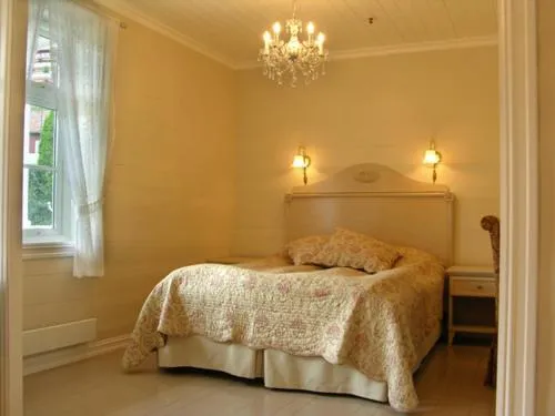 Bed in Hofslund Fjord Hotel