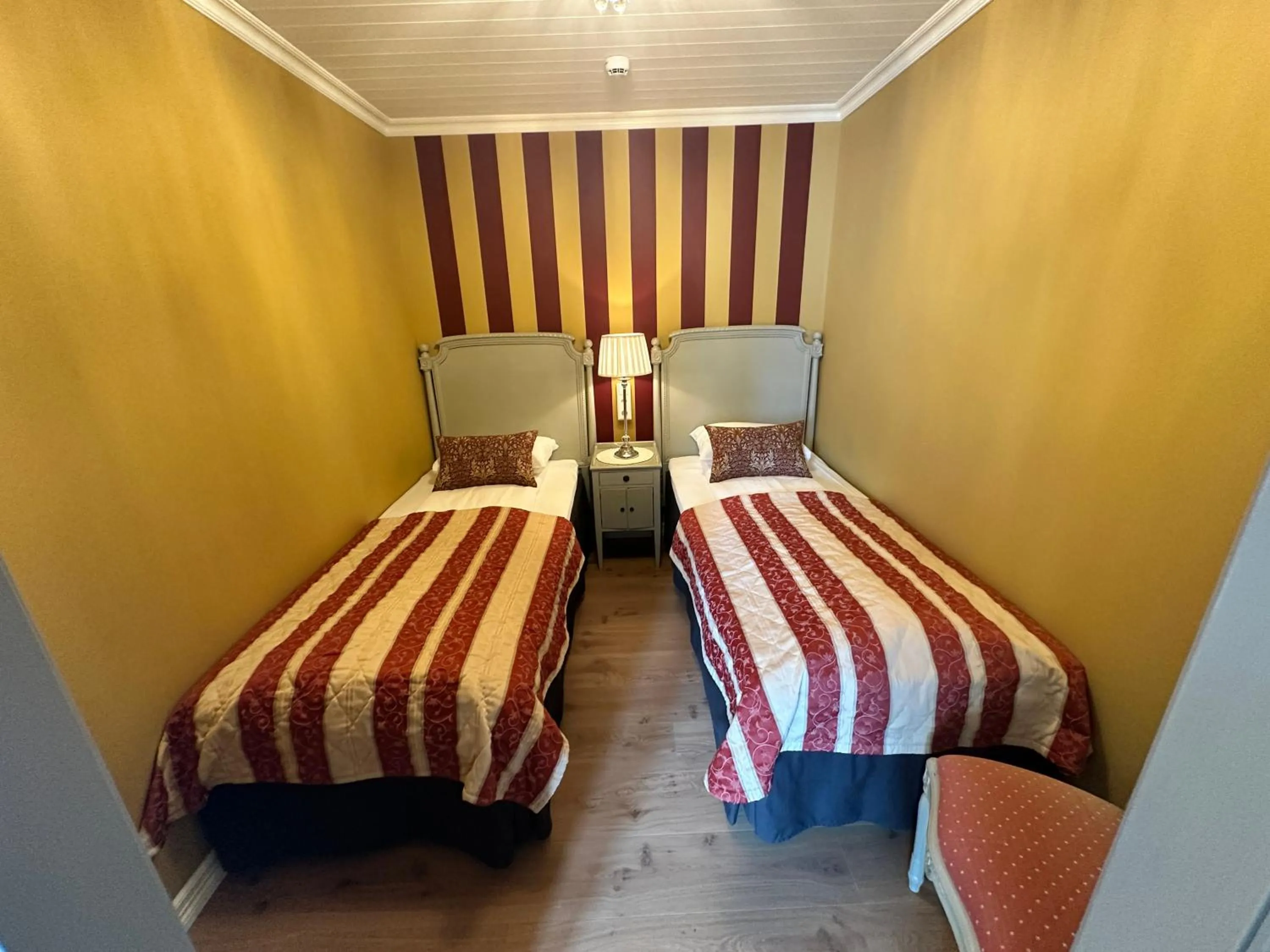 Bed in Hofslund Fjord Hotel