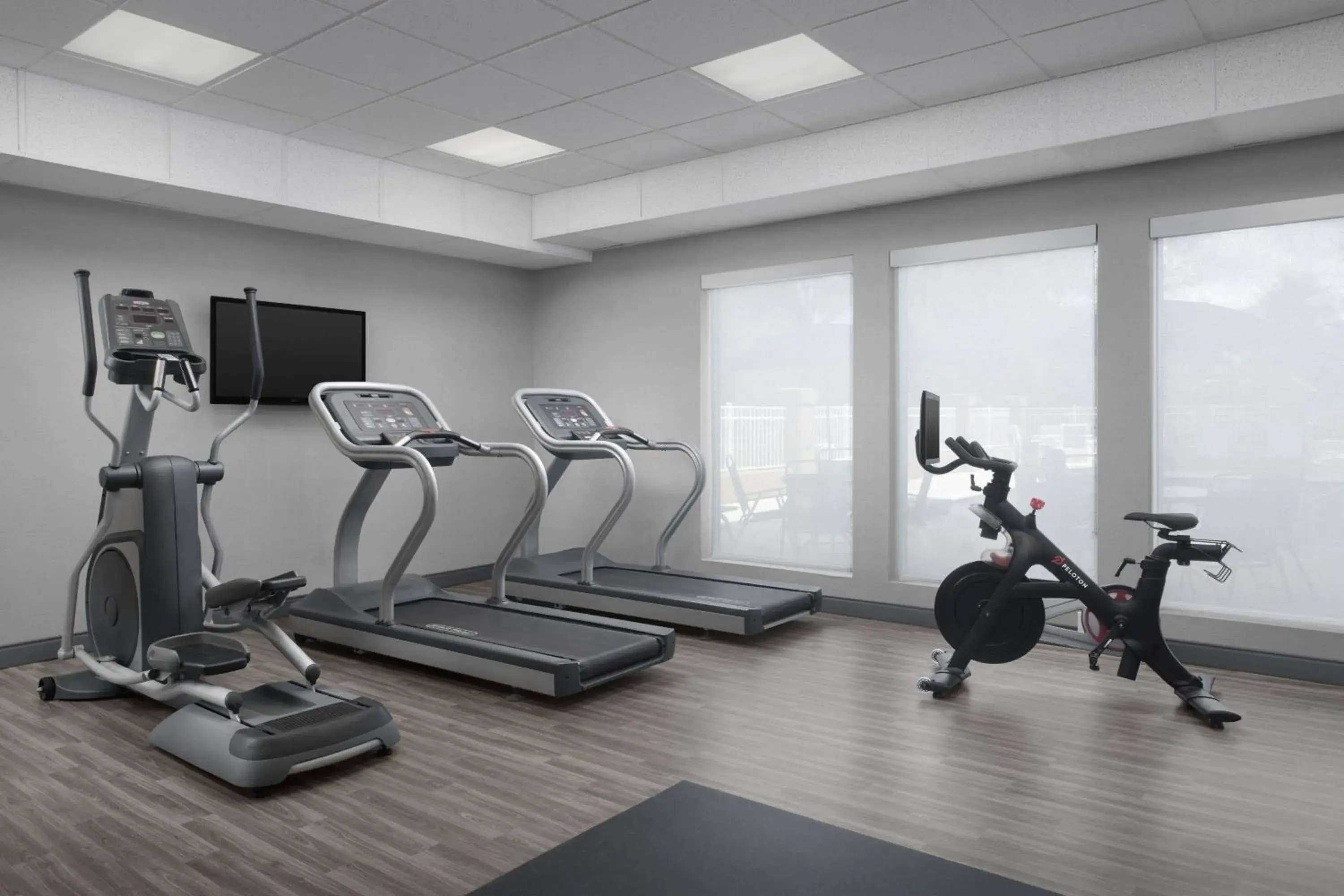 Fitness centre/facilities in Hampton Inn Statesboro Fitness centre/facilities in Hampton Inn Statesboro