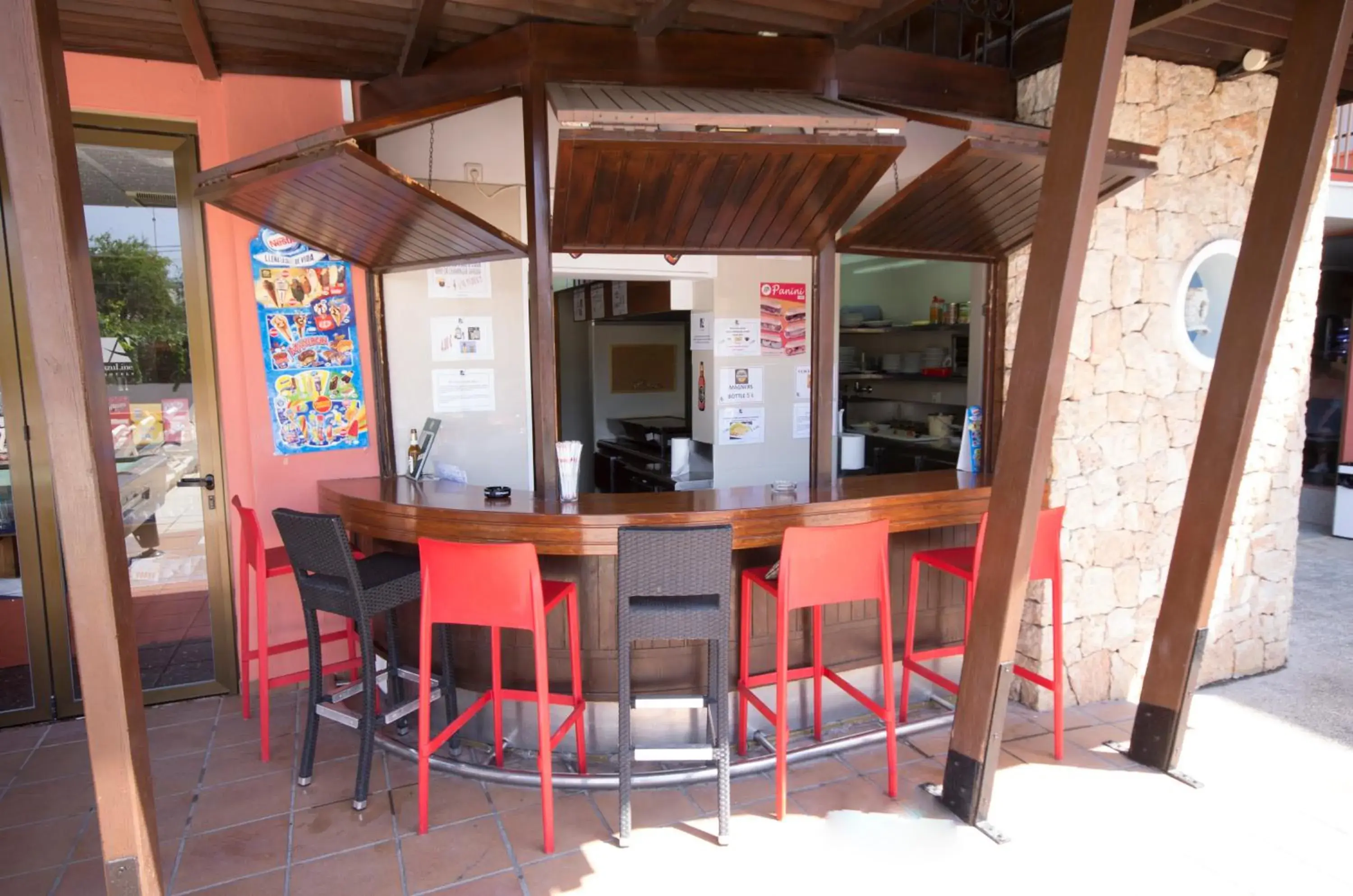 Restaurant/places to eat in azuLine Hotel S'Anfora & Fleming Restaurant/places to eat in azuLine Hotel S'Anfora & Fleming