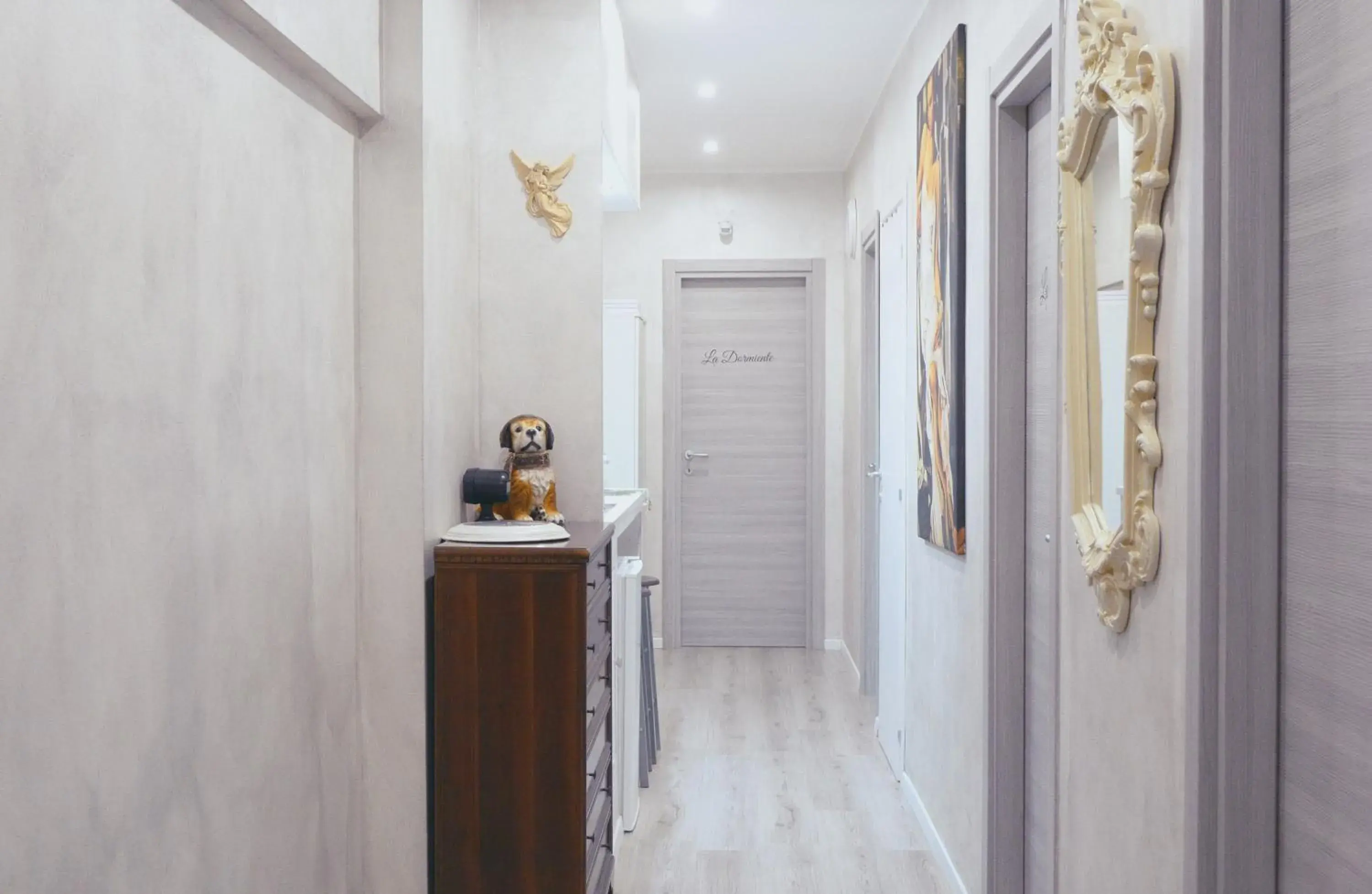 Double Room with Private External Bathroom - single occupancy in L'Antenna Double Room with Private External Bathroom - single occupancy in L'Antenna