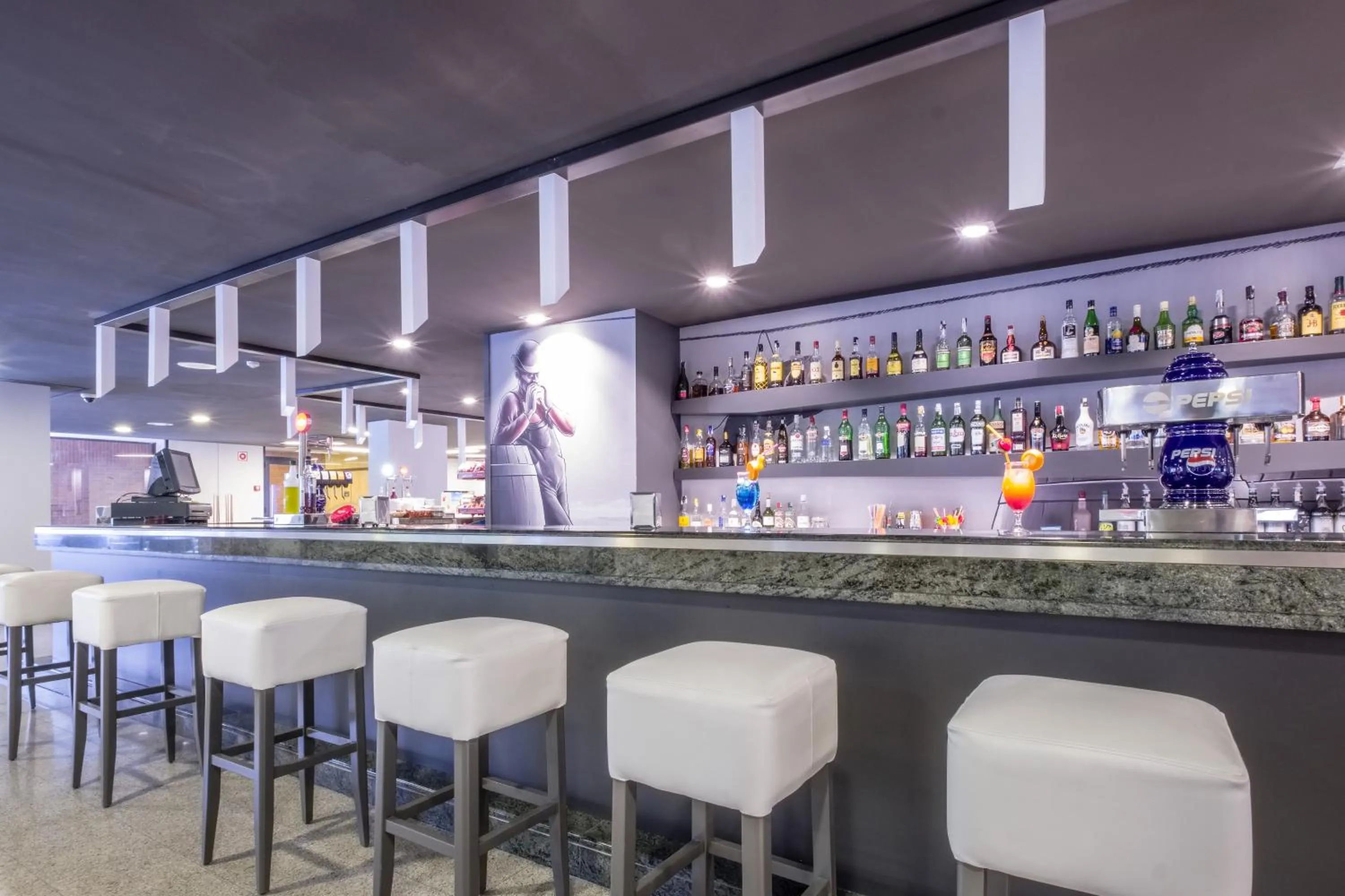 Lounge or bar in Hotel California Garden