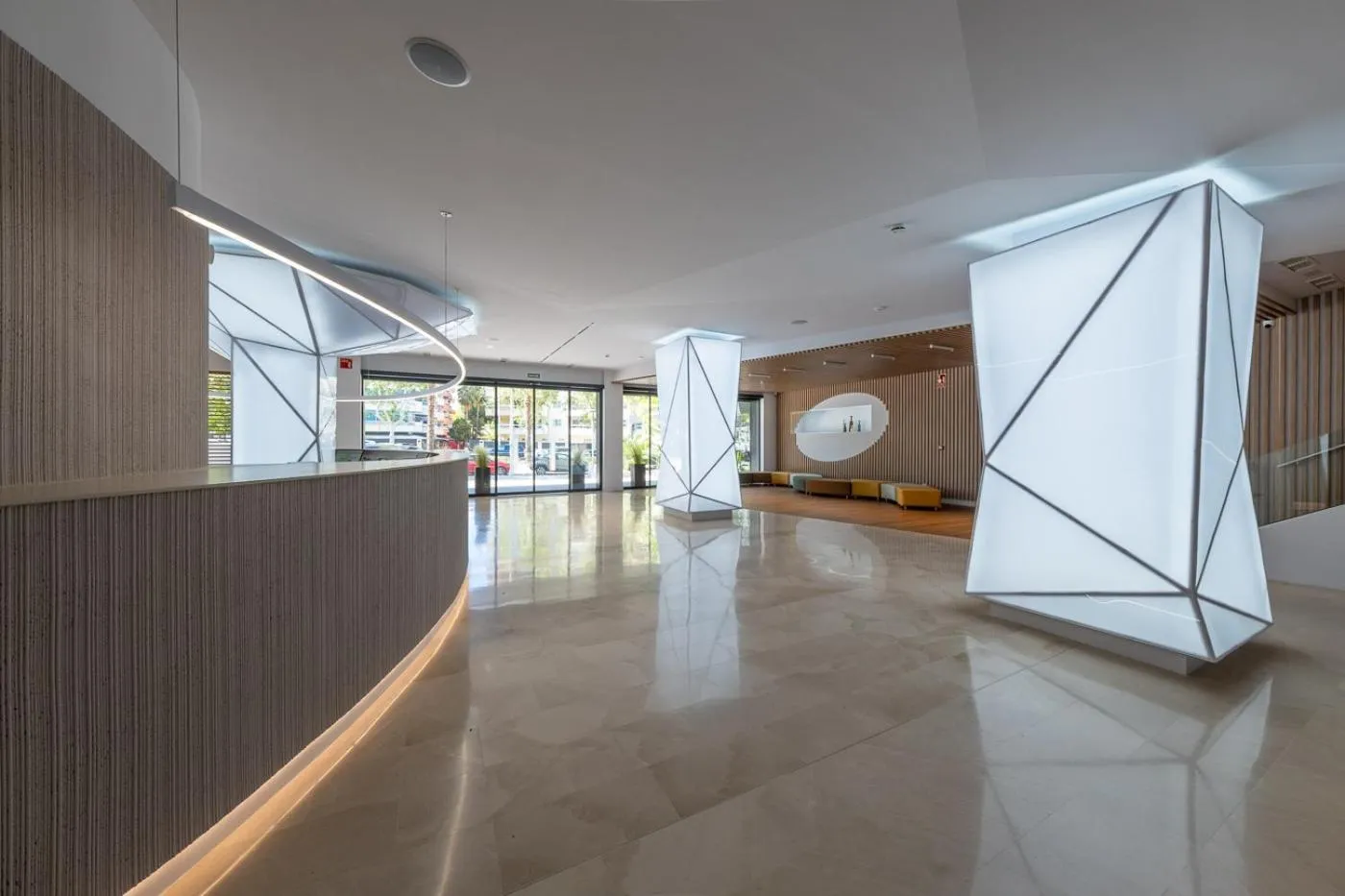 Hotel California Garden