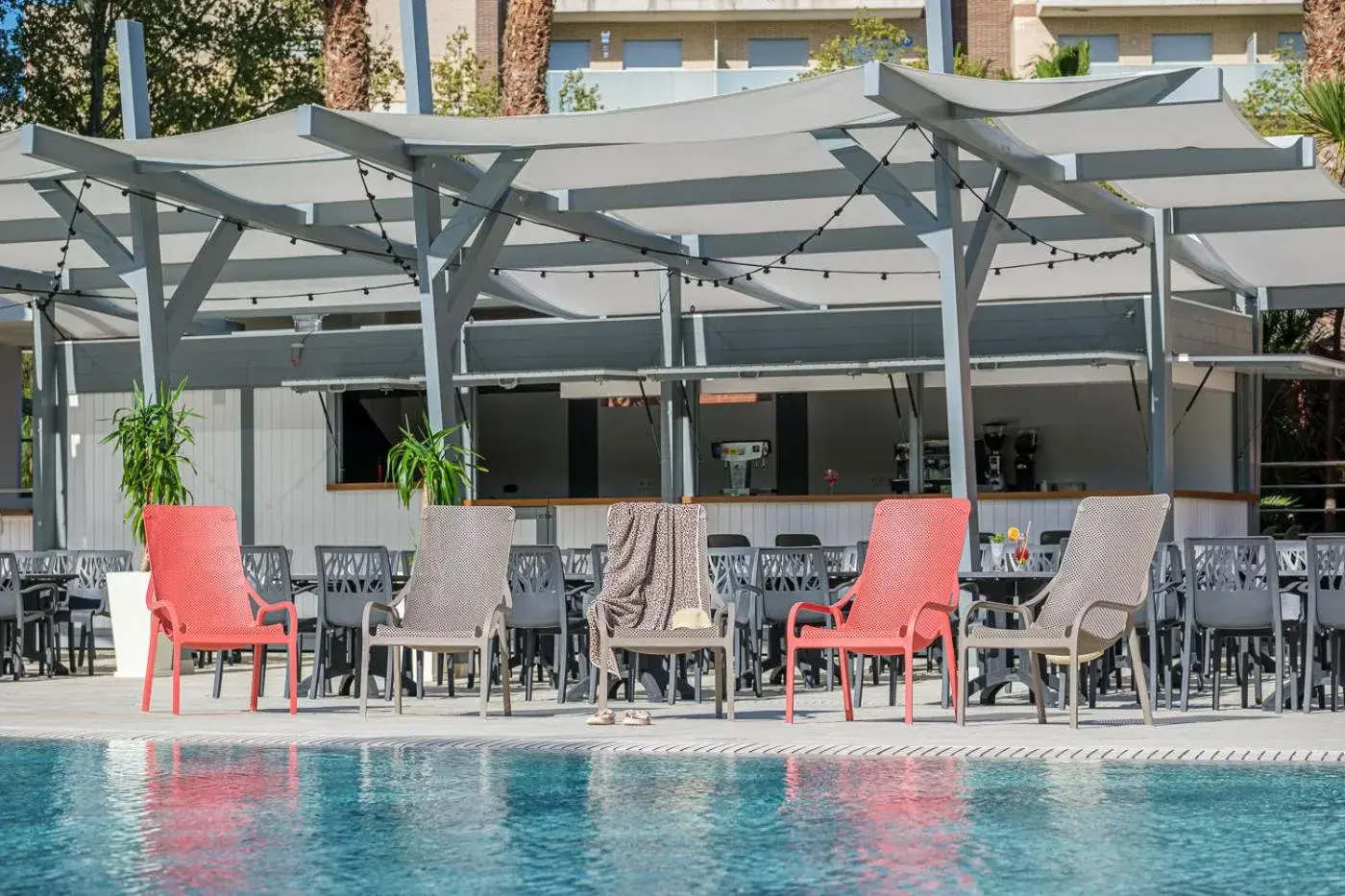 Swimming pool in Hotel California Garden Swimming pool in Hotel California Garden