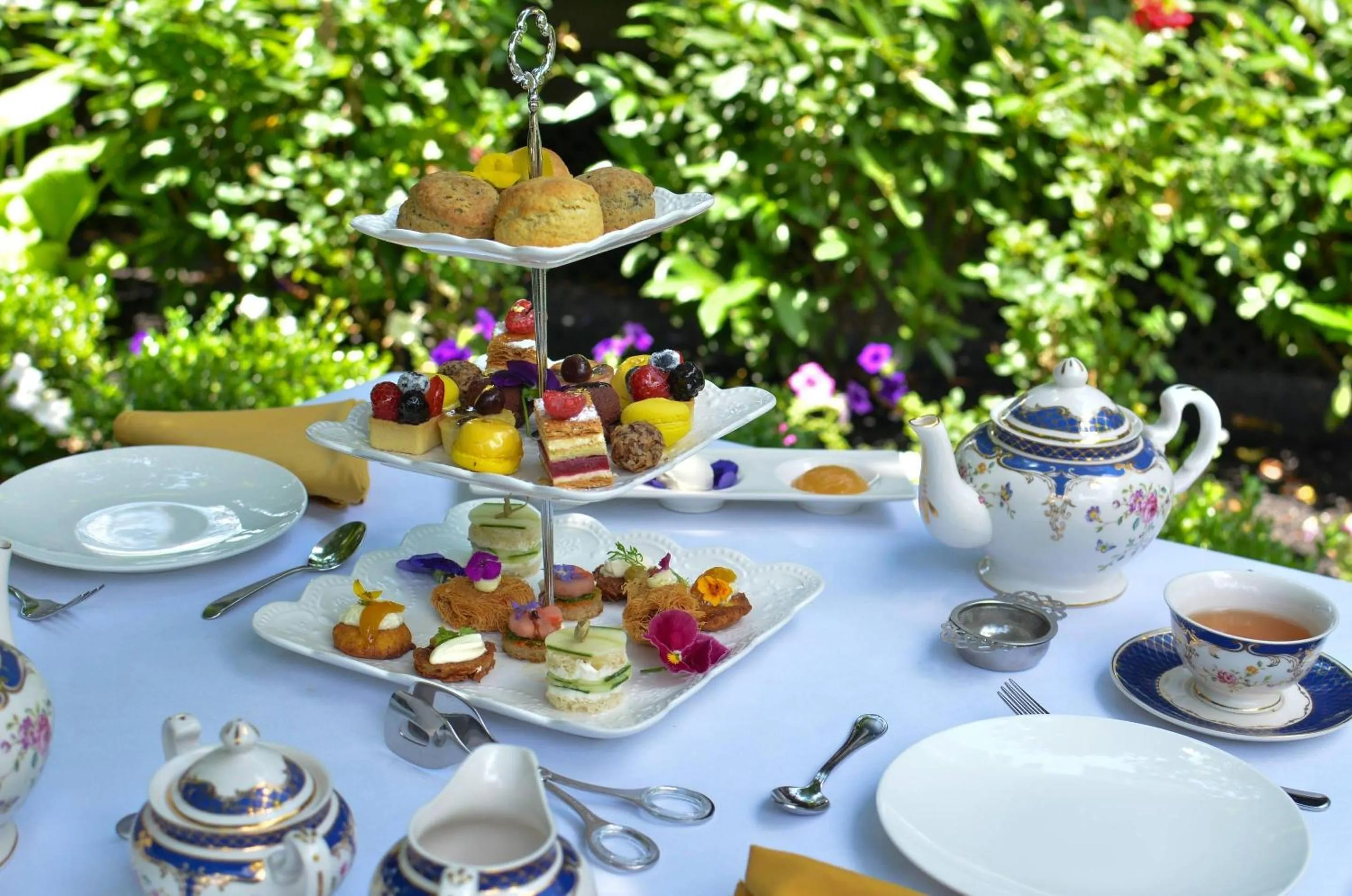 Restaurant/places to eat in The Peacock Inn, an Ascend Collection Hotel