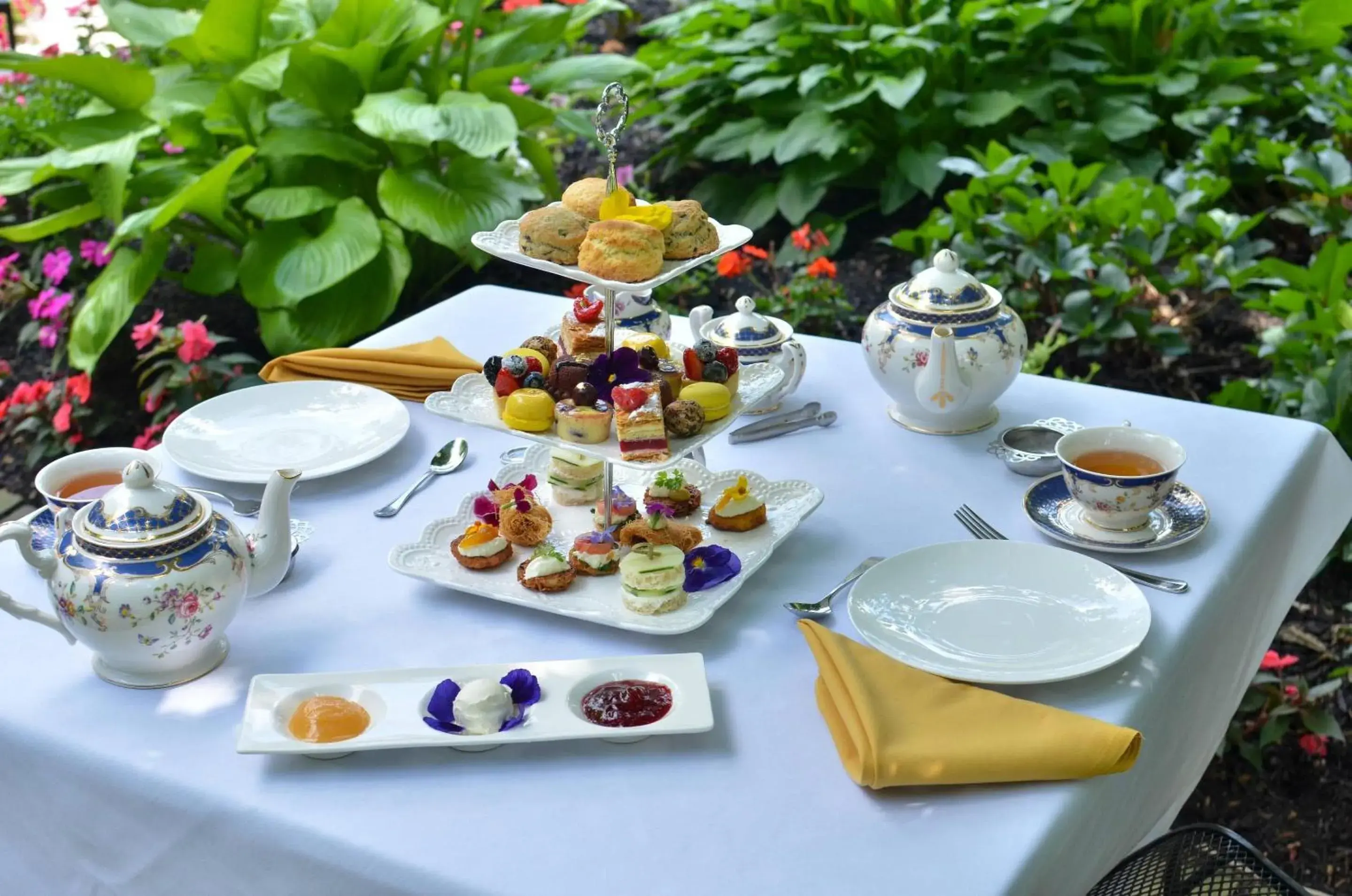 Restaurant/places to eat in The Peacock Inn, an Ascend Collection Hotel Restaurant/places to eat in The Peacock Inn, an Ascend Collection Hotel