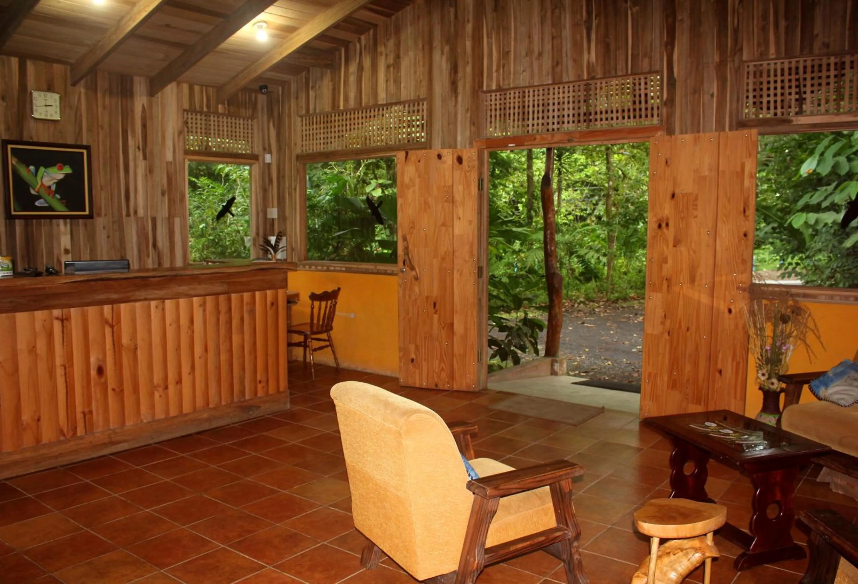 Lobby or reception in Arenal Oasis Eco Lodge & Wildlife Refuge
