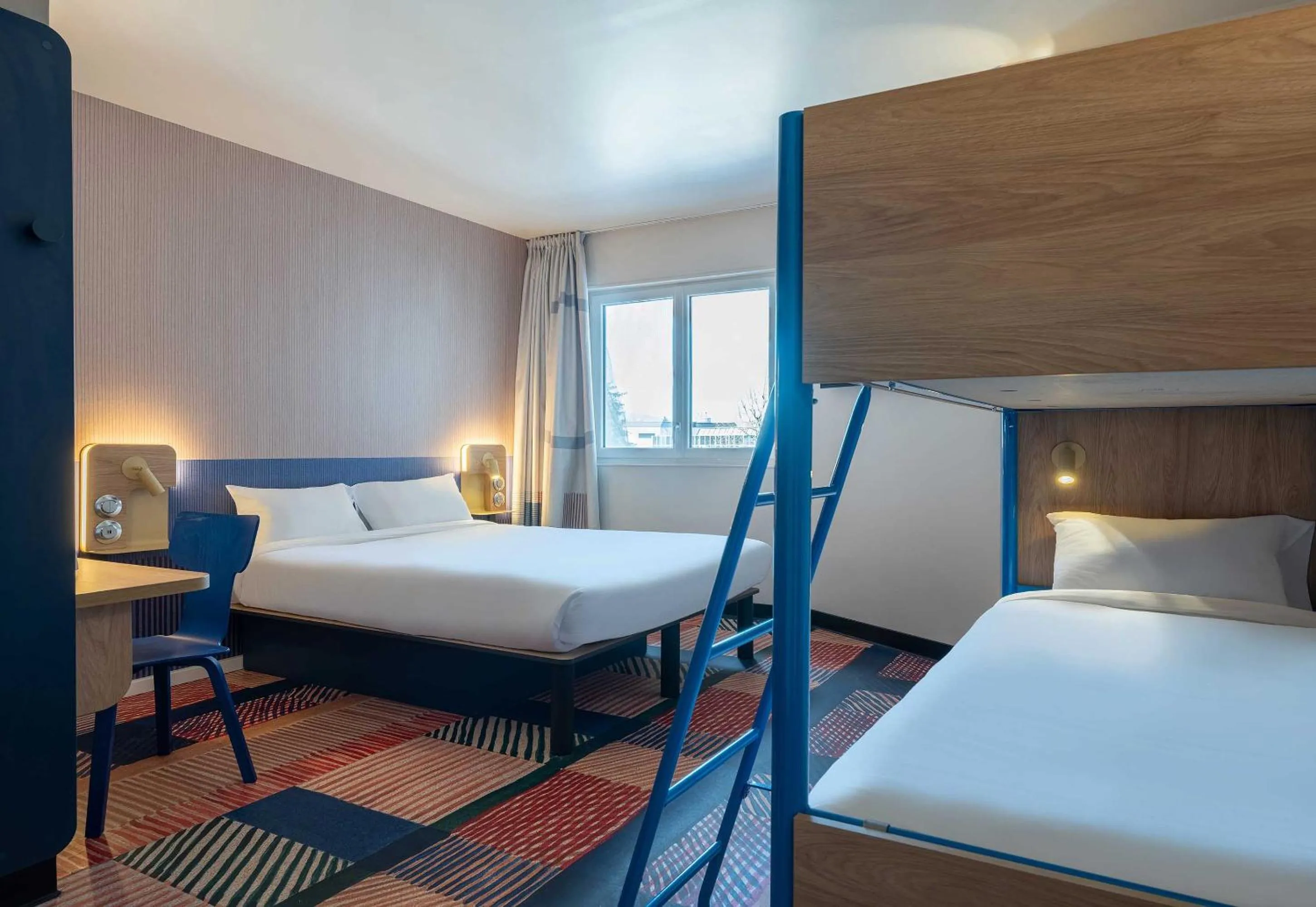 Bedroom, Bed in B&B HOTEL Saint-Pierre-en-Faucigny Bonneville