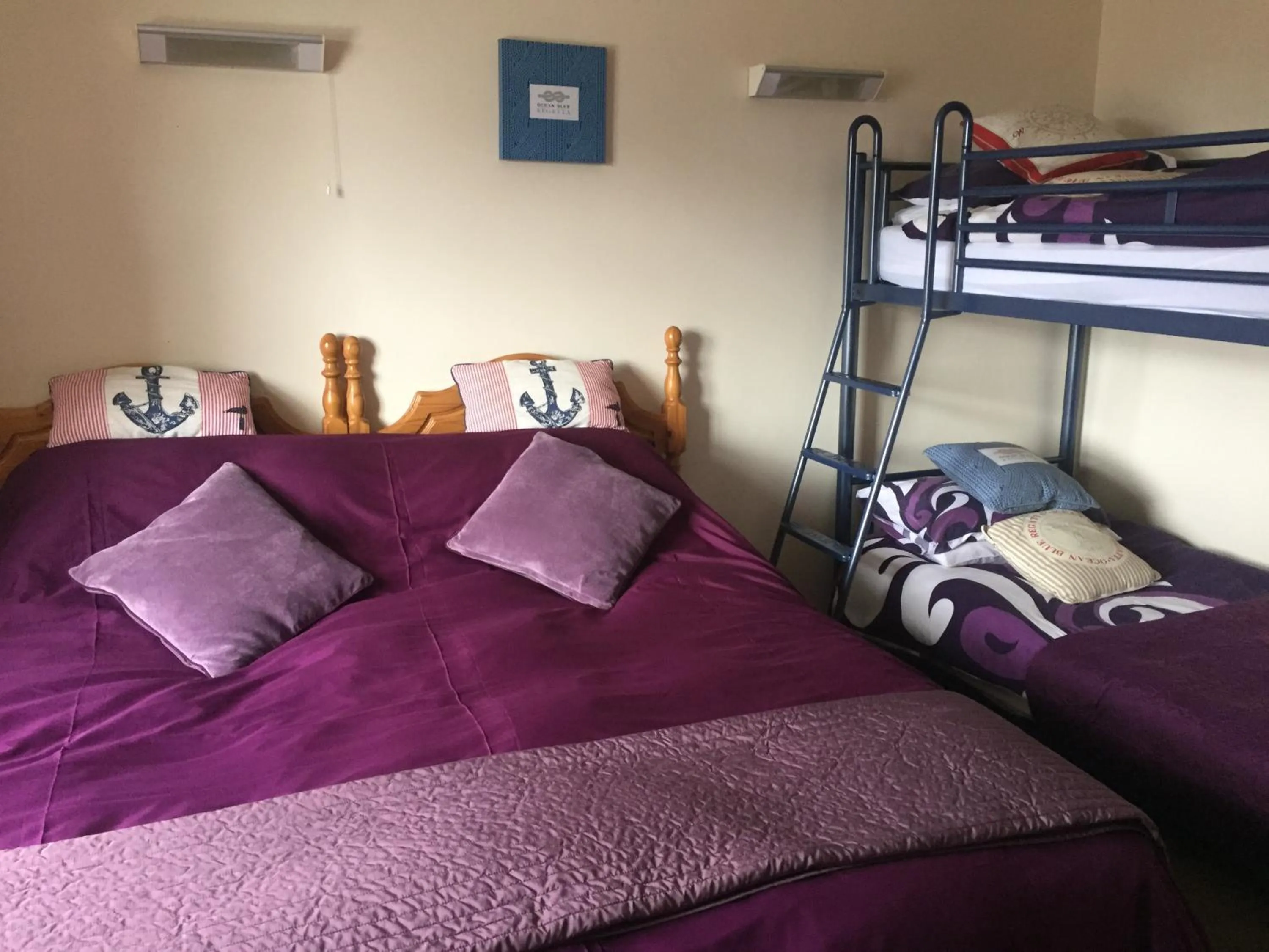 Bedroom, Bed in Causeway tavern bed & breakfast