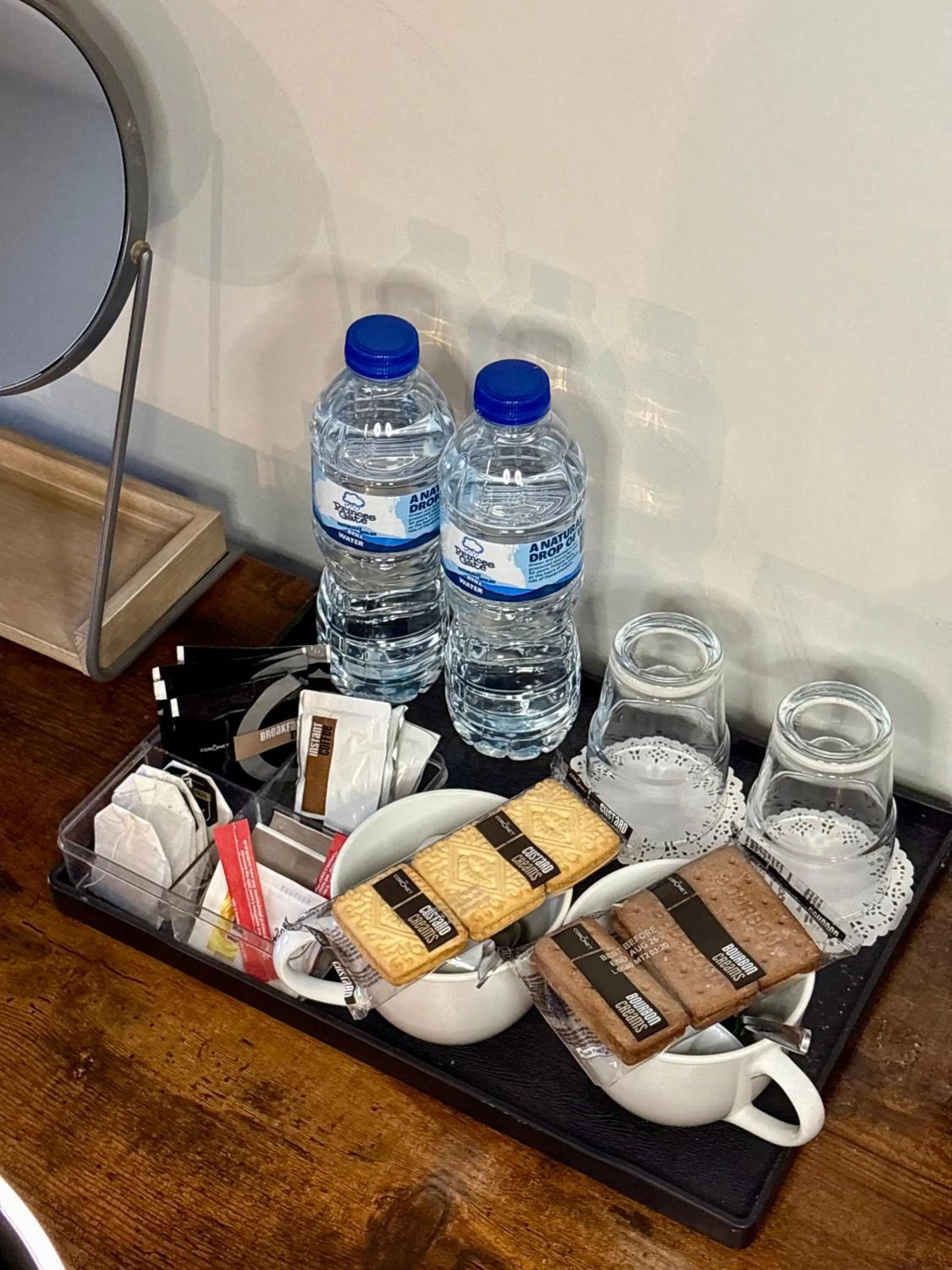 The Red Lion & Cellar Room, Betchworth