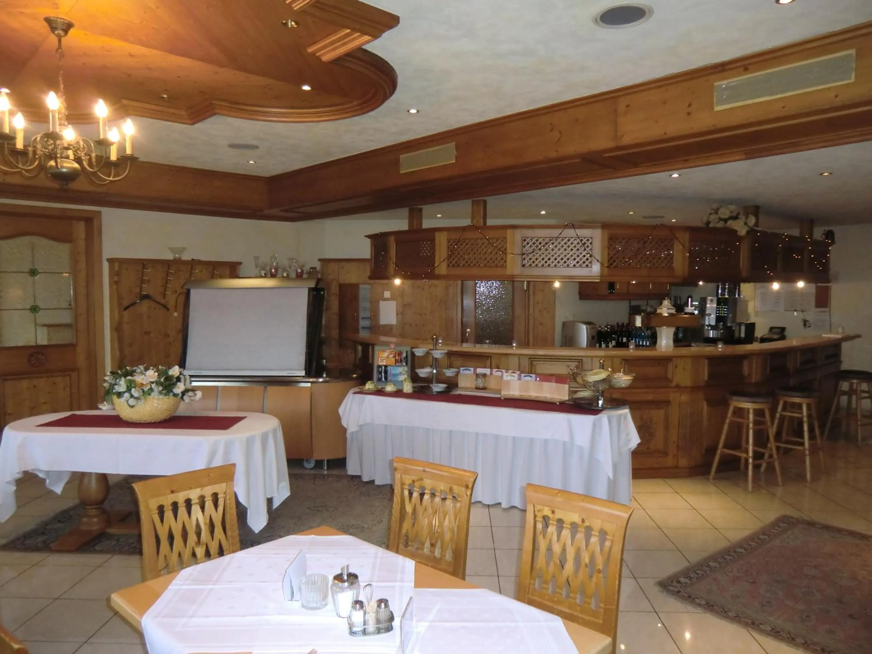 Restaurant/places to eat in Hotel Schlossgarten
