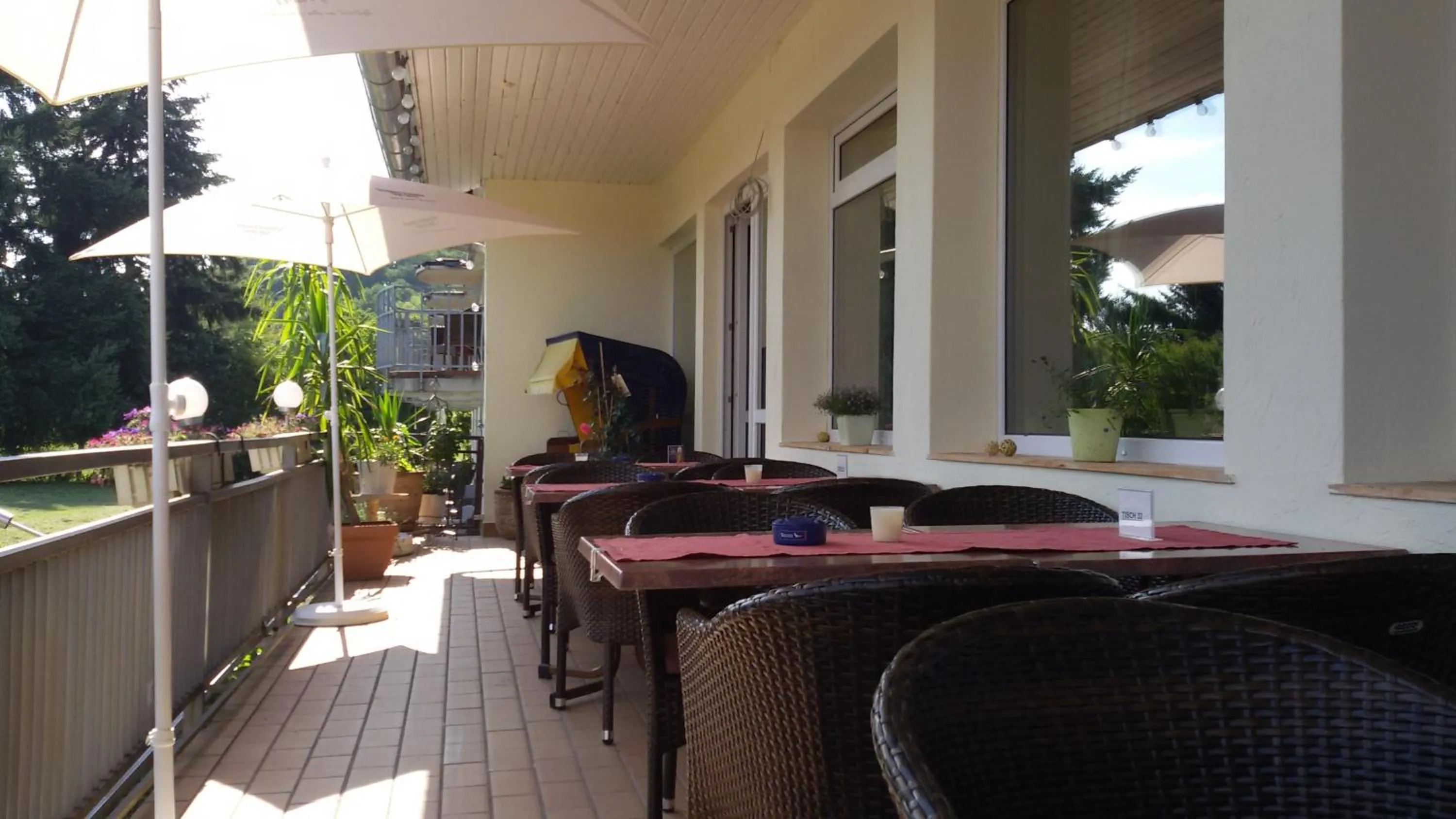 Patio in Hotel Schlossgarten