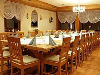 Restaurant/places to eat in Hotel Schlossgarten