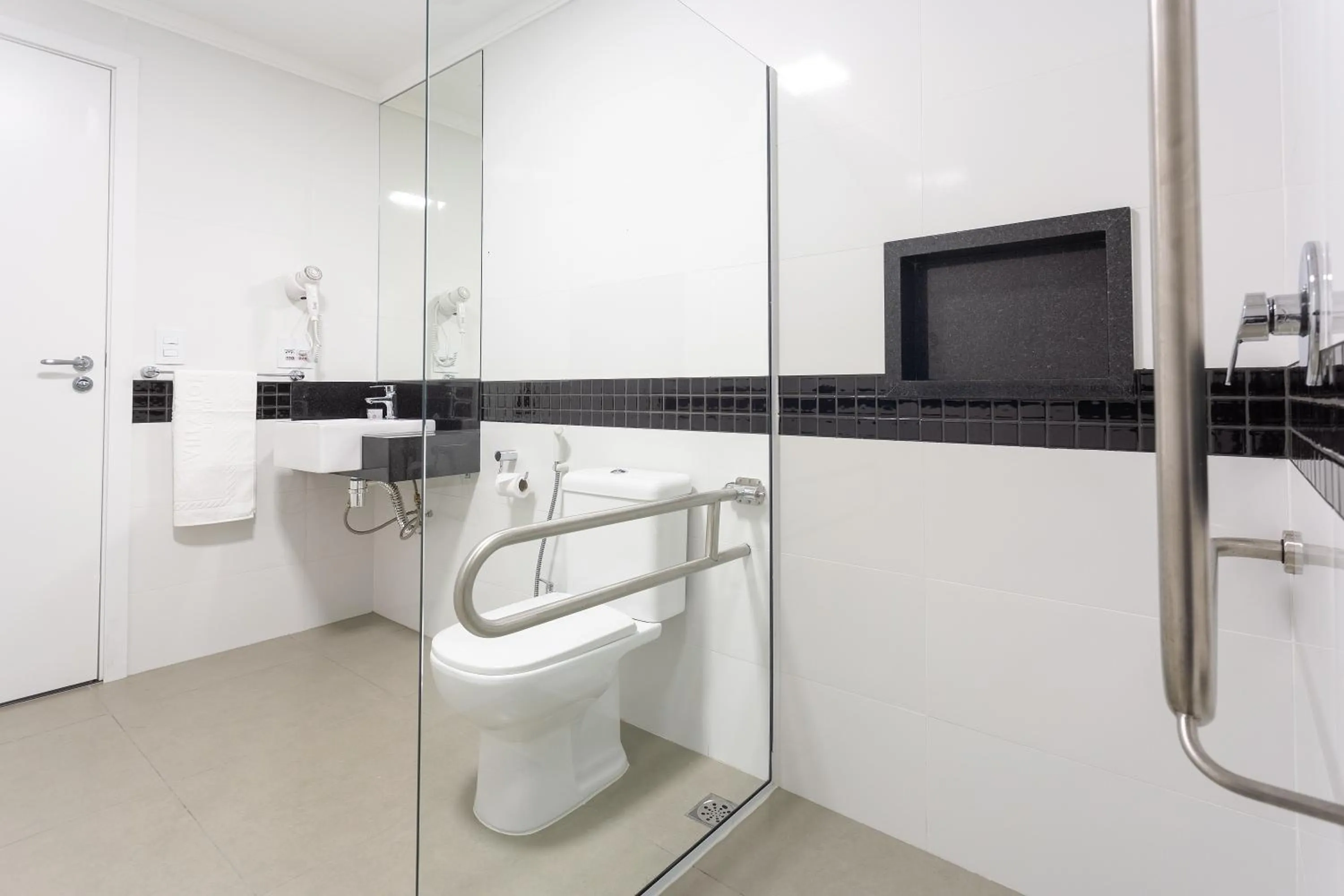 Bathroom in Hotel Villa Fiori
