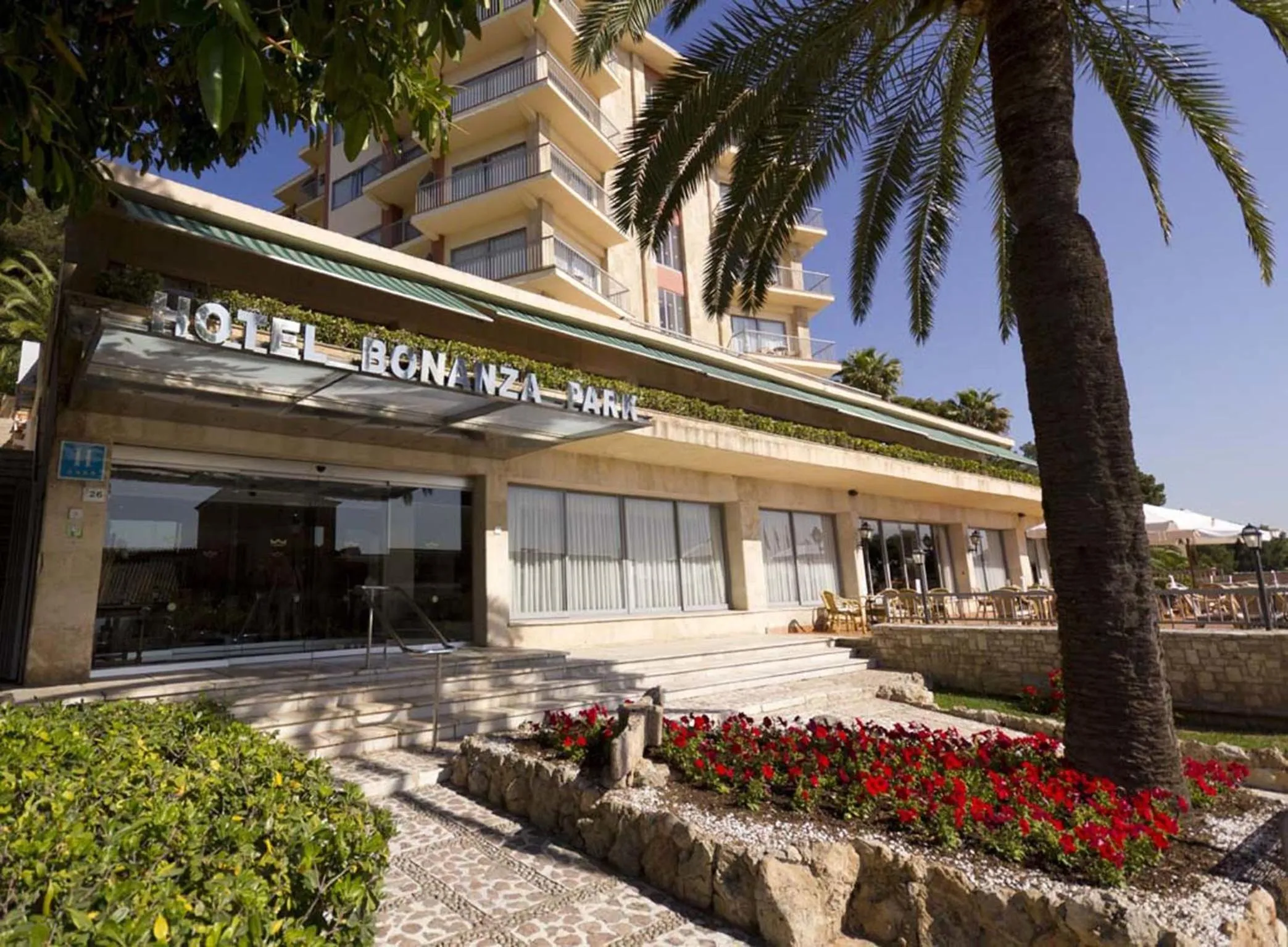 Facade/entrance in Bonanza Park Hotel by Olivia Hotels Collection