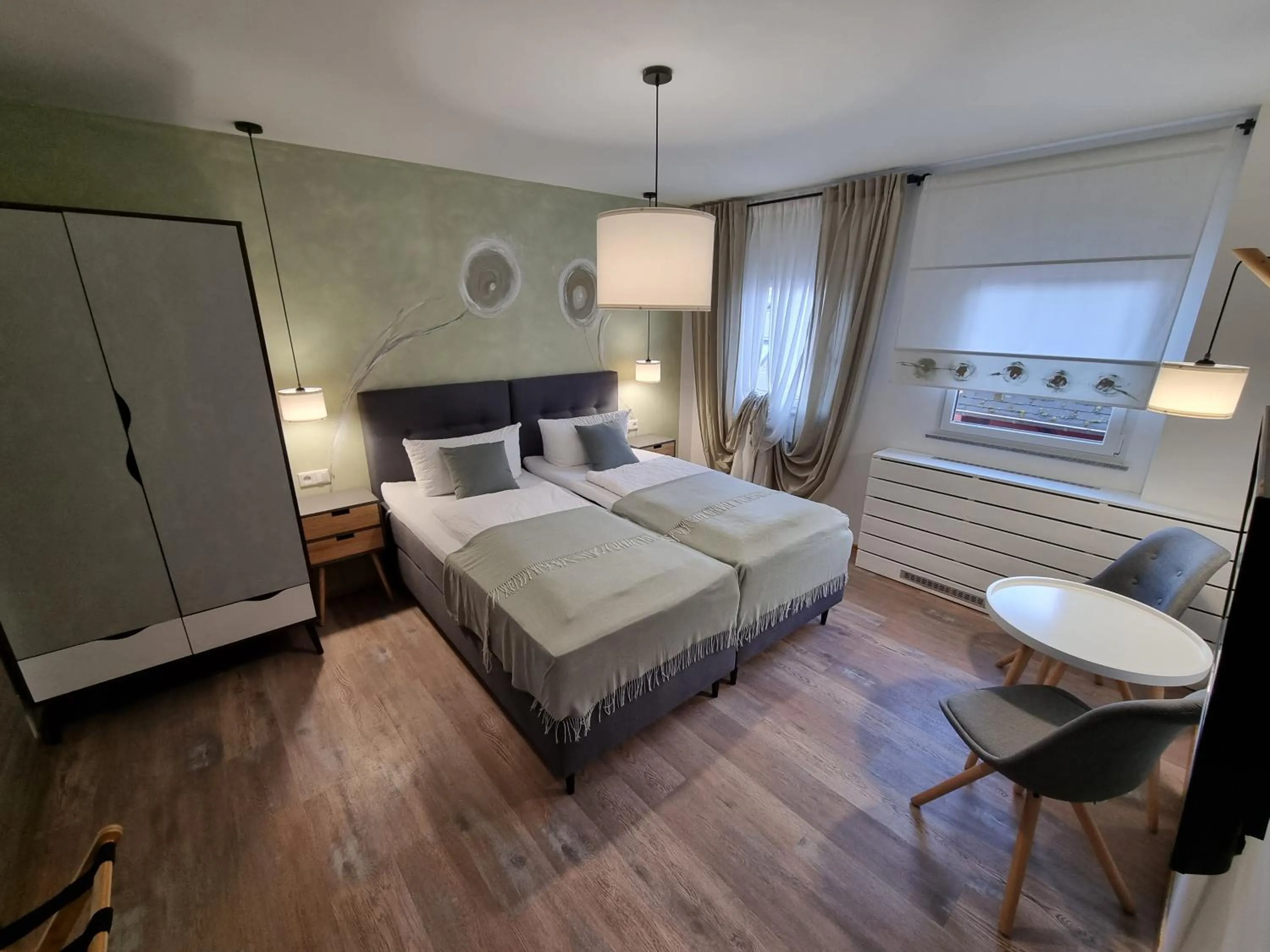 Photo of the whole room in Hotel Zur Post