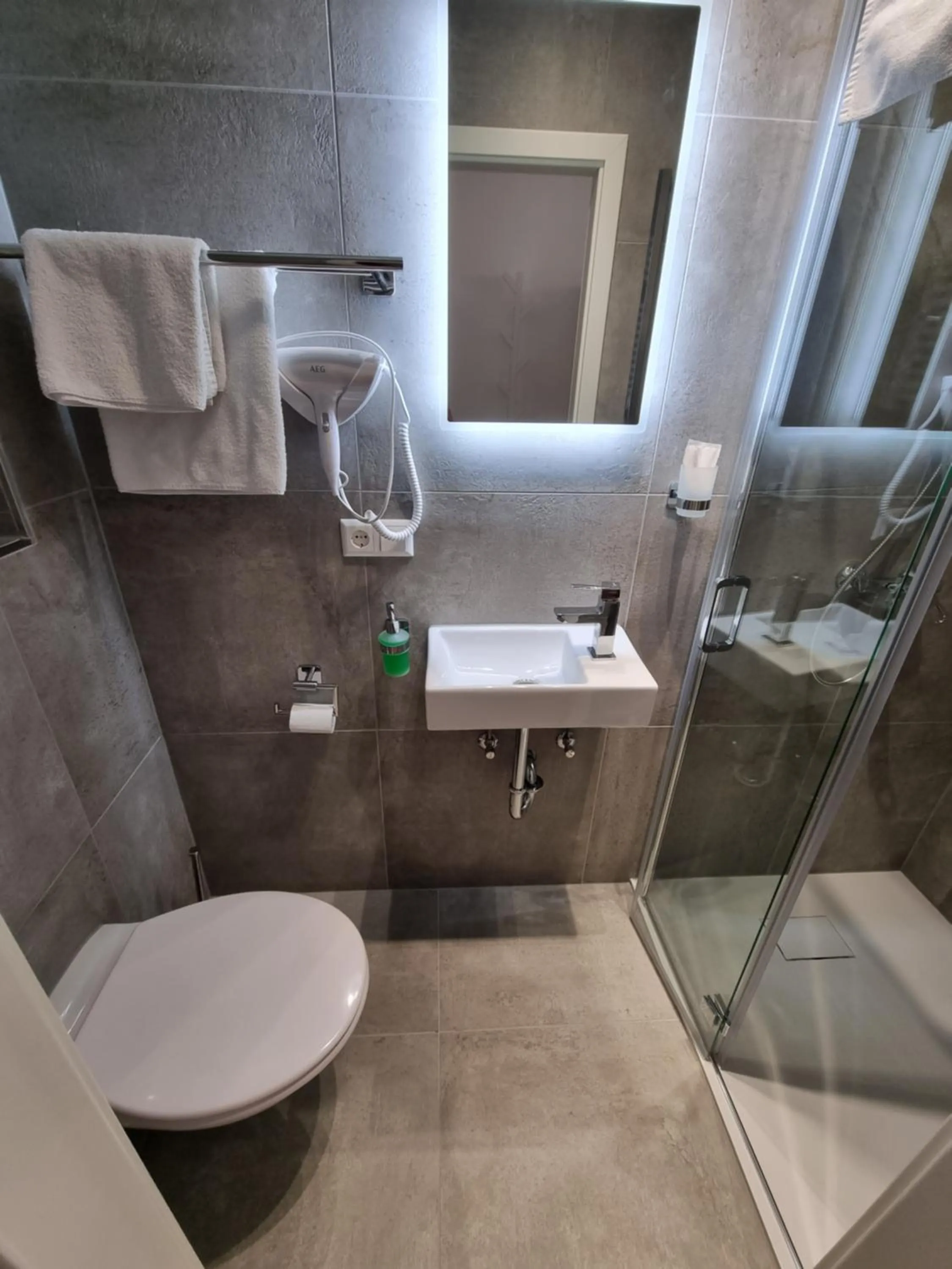 Bathroom in Hotel Zur Post