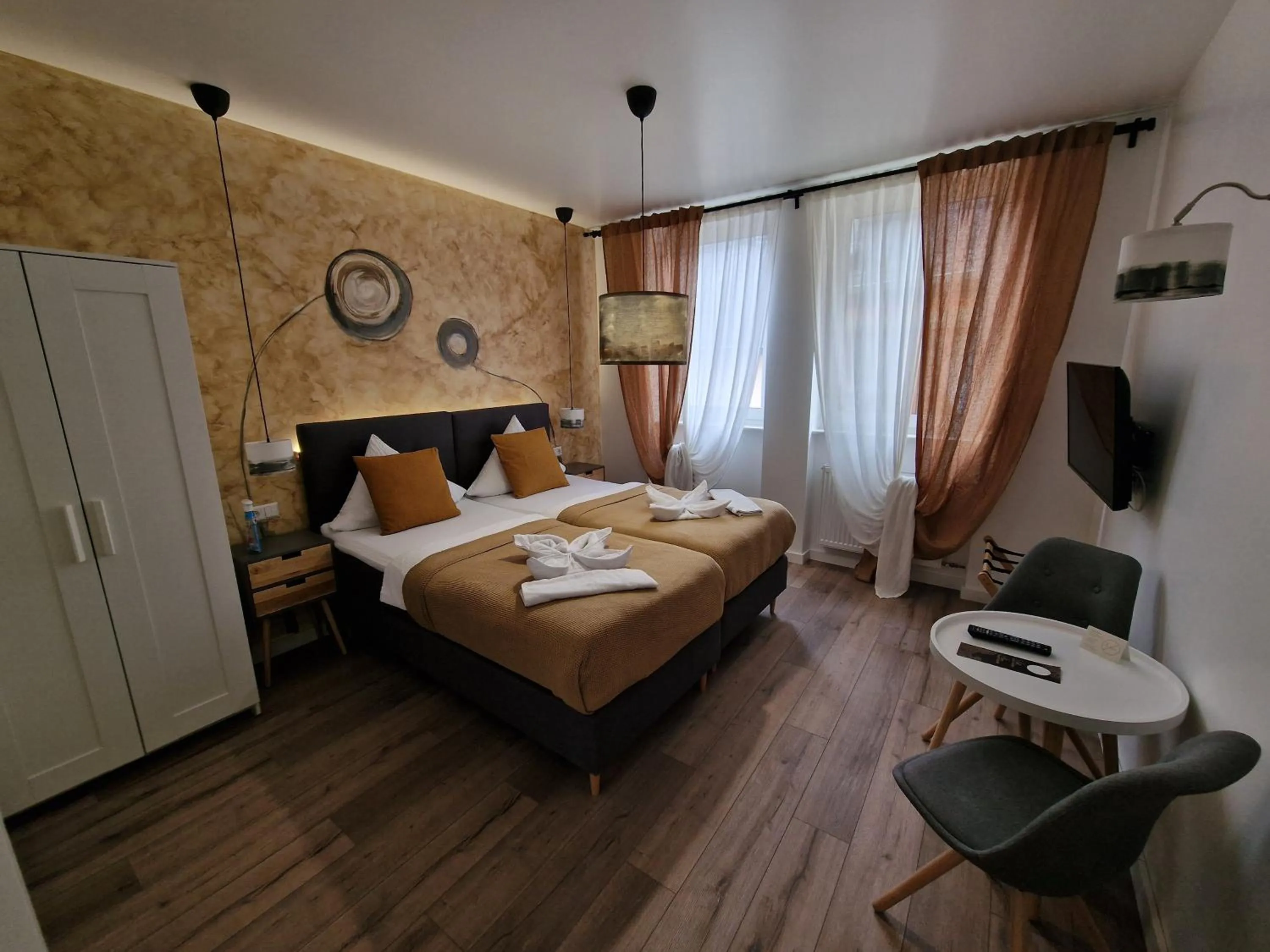 Photo of the whole room in Hotel Zur Post