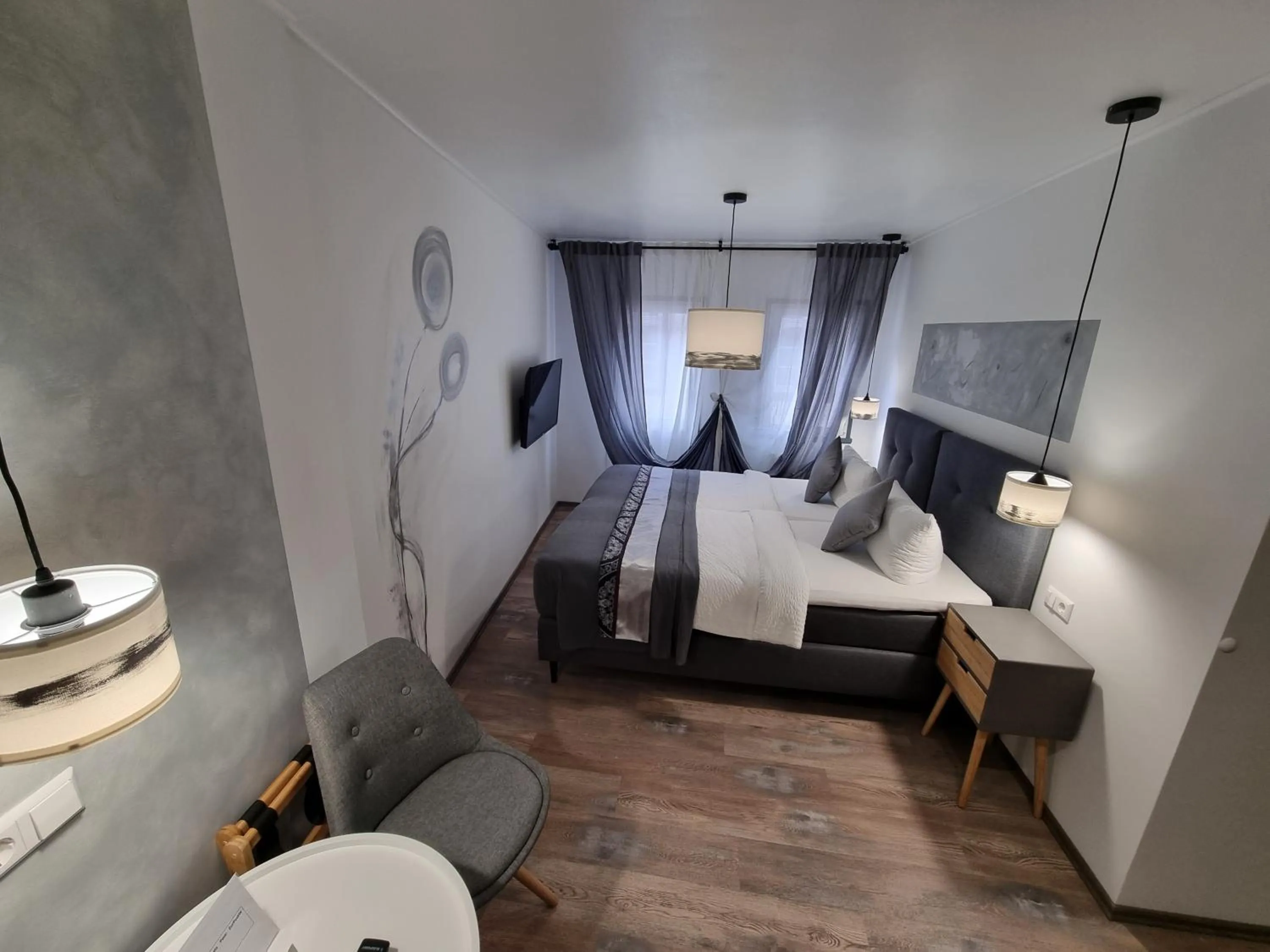 Photo of the whole room in Hotel Zur Post