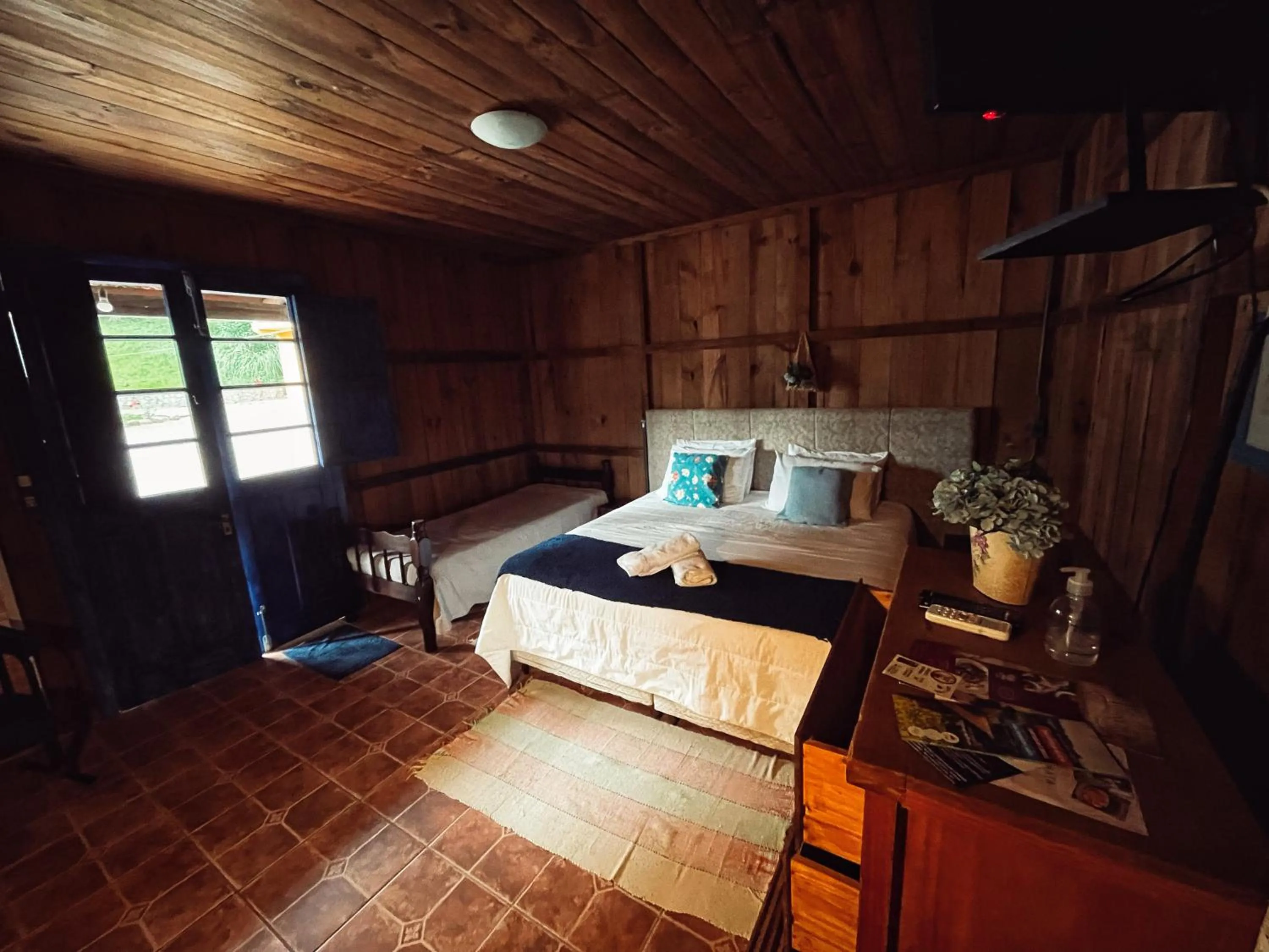 Photo of the whole room, Bed in Afeto Pousada