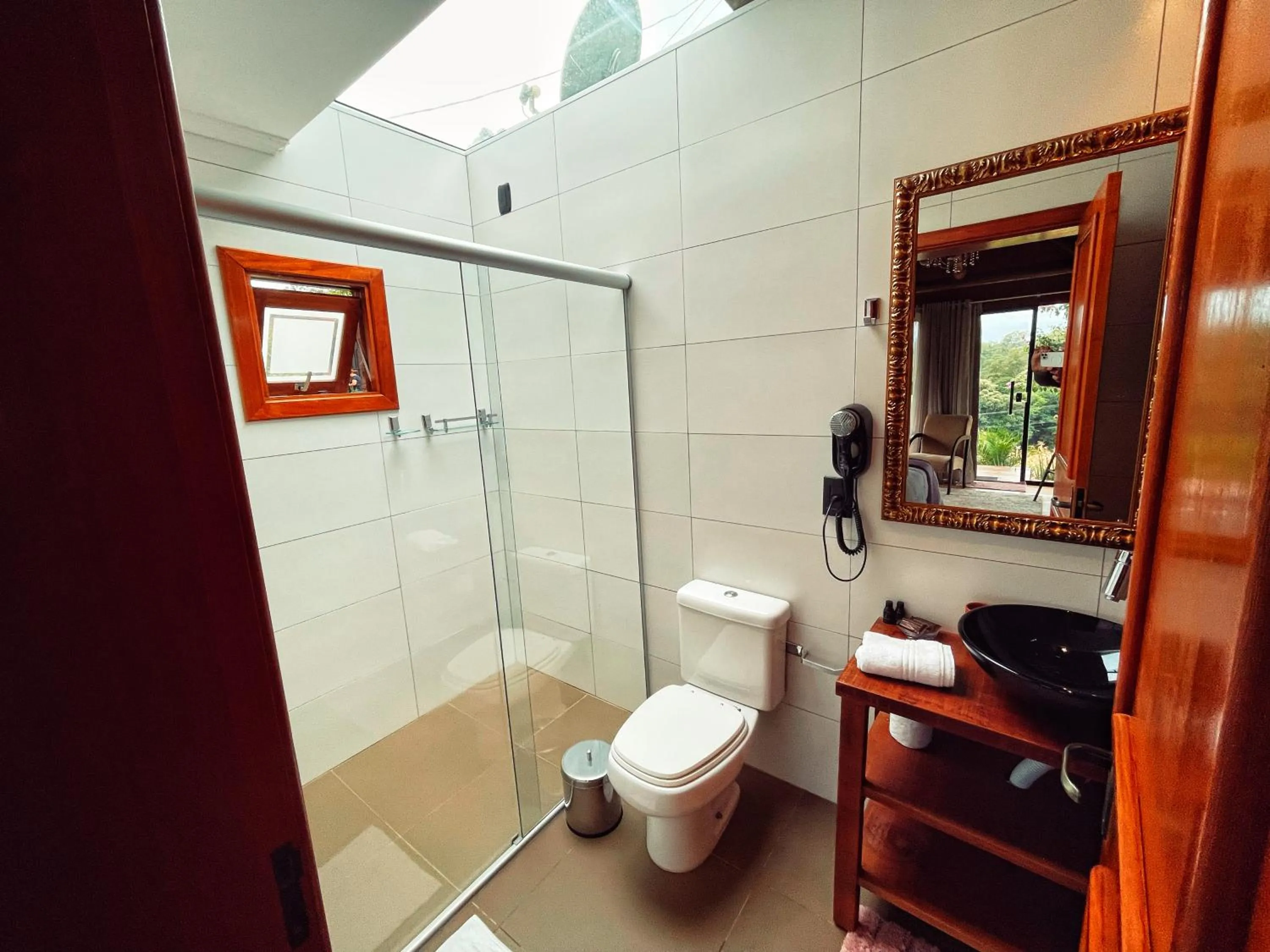 Bathroom in Afeto Pousada