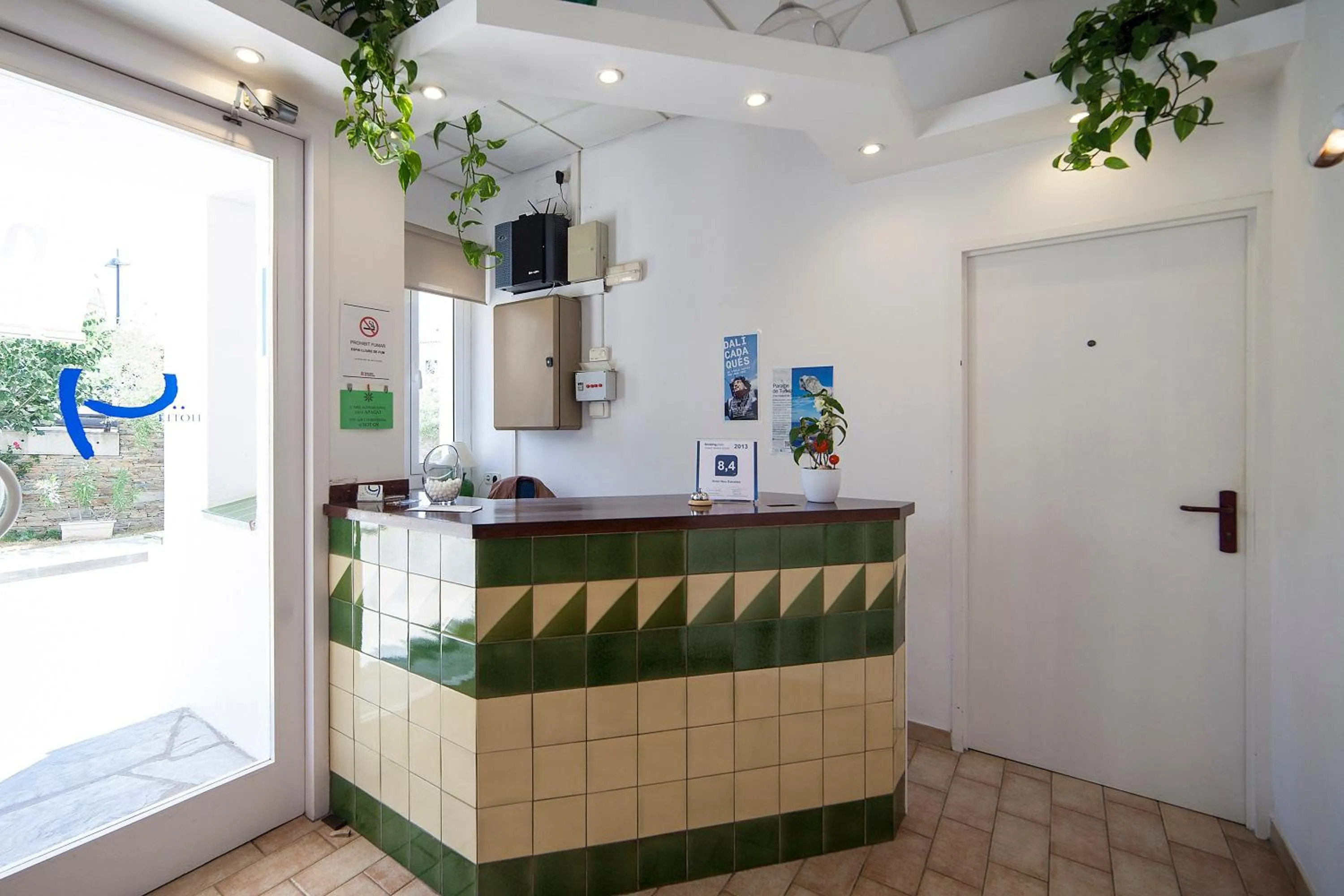Lobby or reception in Hotel Nou Estrelles