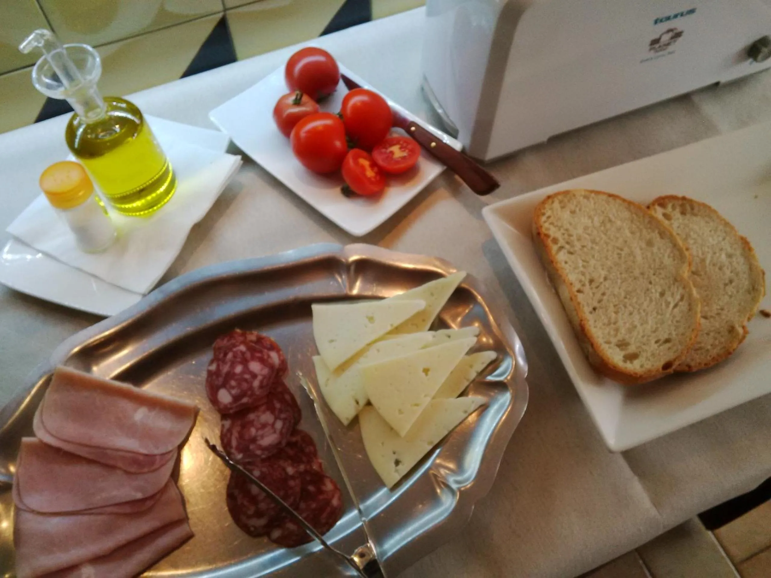Food in Hotel Nou Estrelles