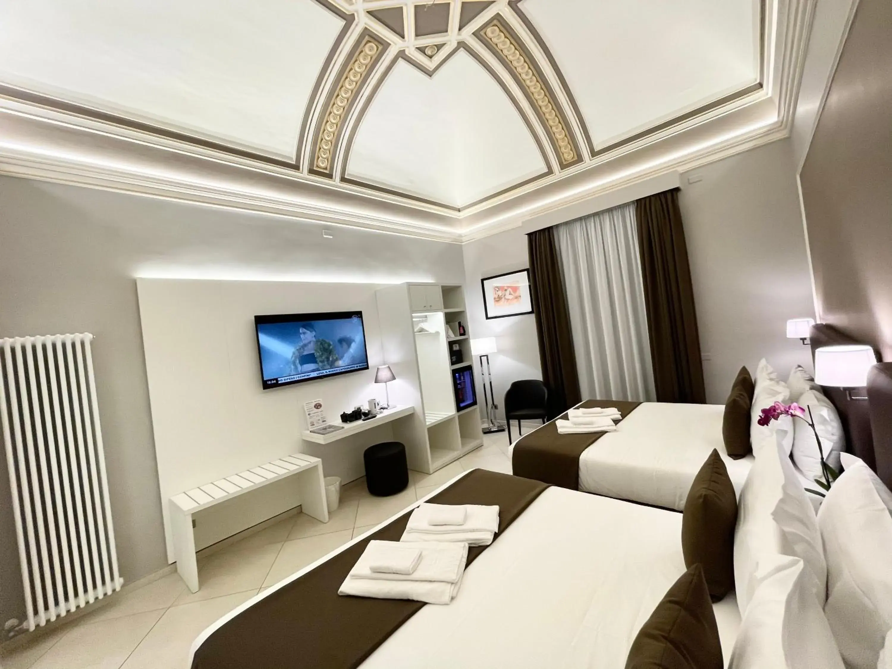 Deluxe Queen Room with Two Queen Beds in ETNEA STYLE CATANIA LUXURY ROOMS Deluxe Queen Room with Two Queen Beds in ETNEA STYLE CATANIA LUXURY ROOMS