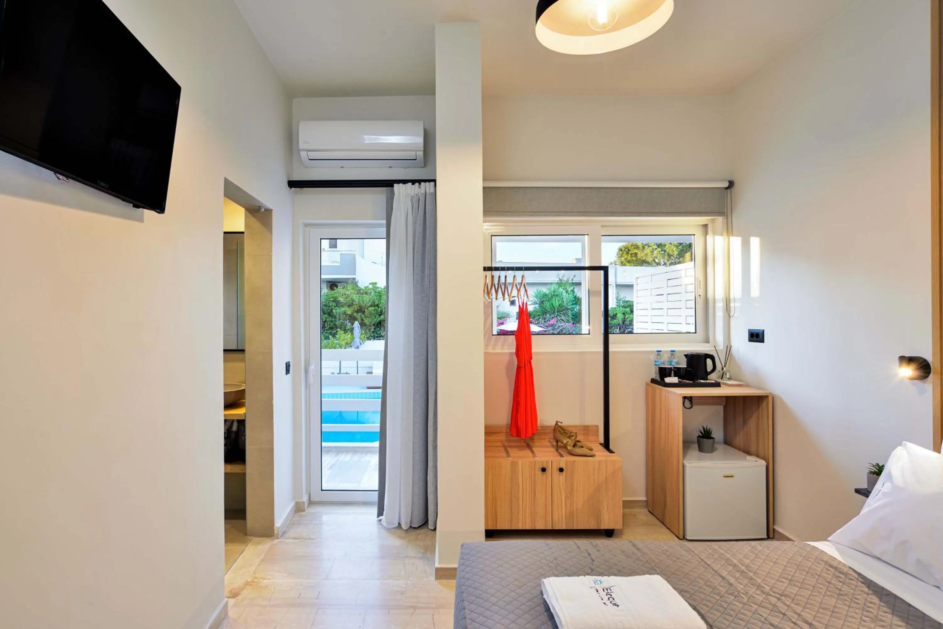 Bed in Eloque Simple living space