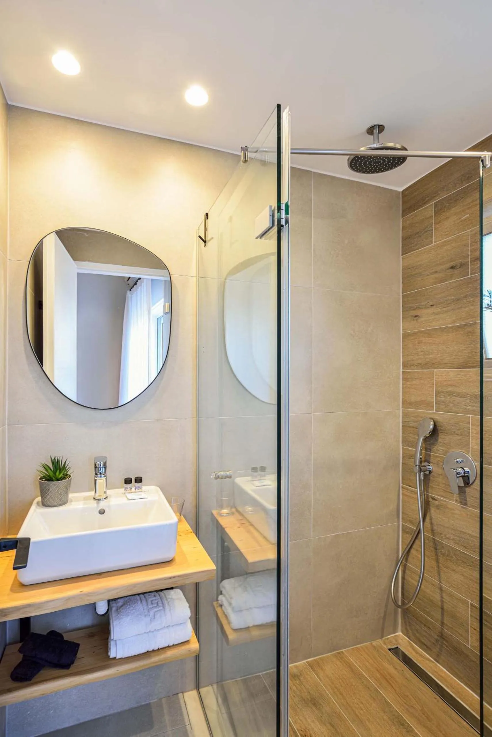 Bathroom in Eloque Simple living space