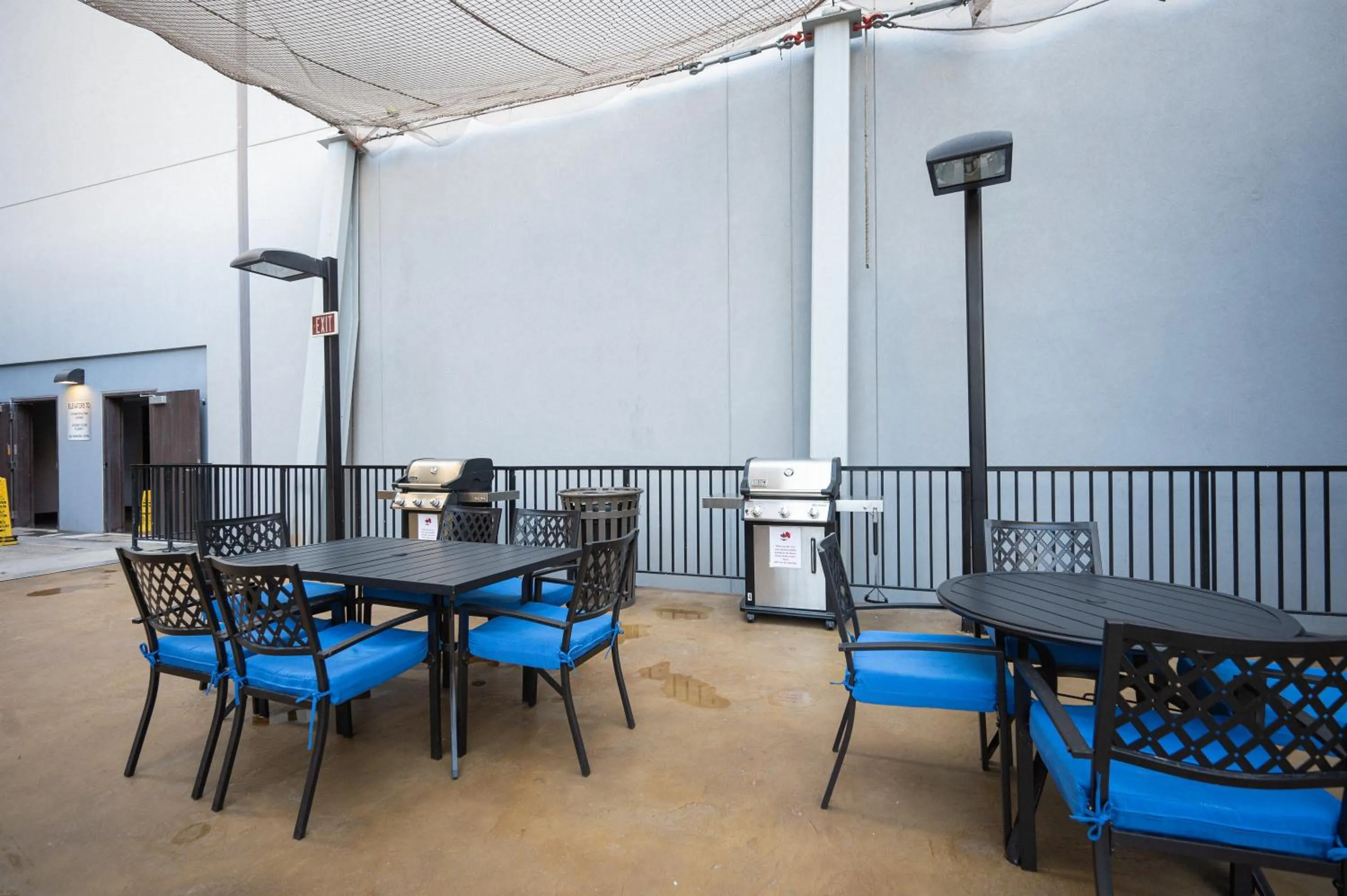 Lounge or bar in Stay Together Suites on The Strip - 2 Bedroom Condo 926