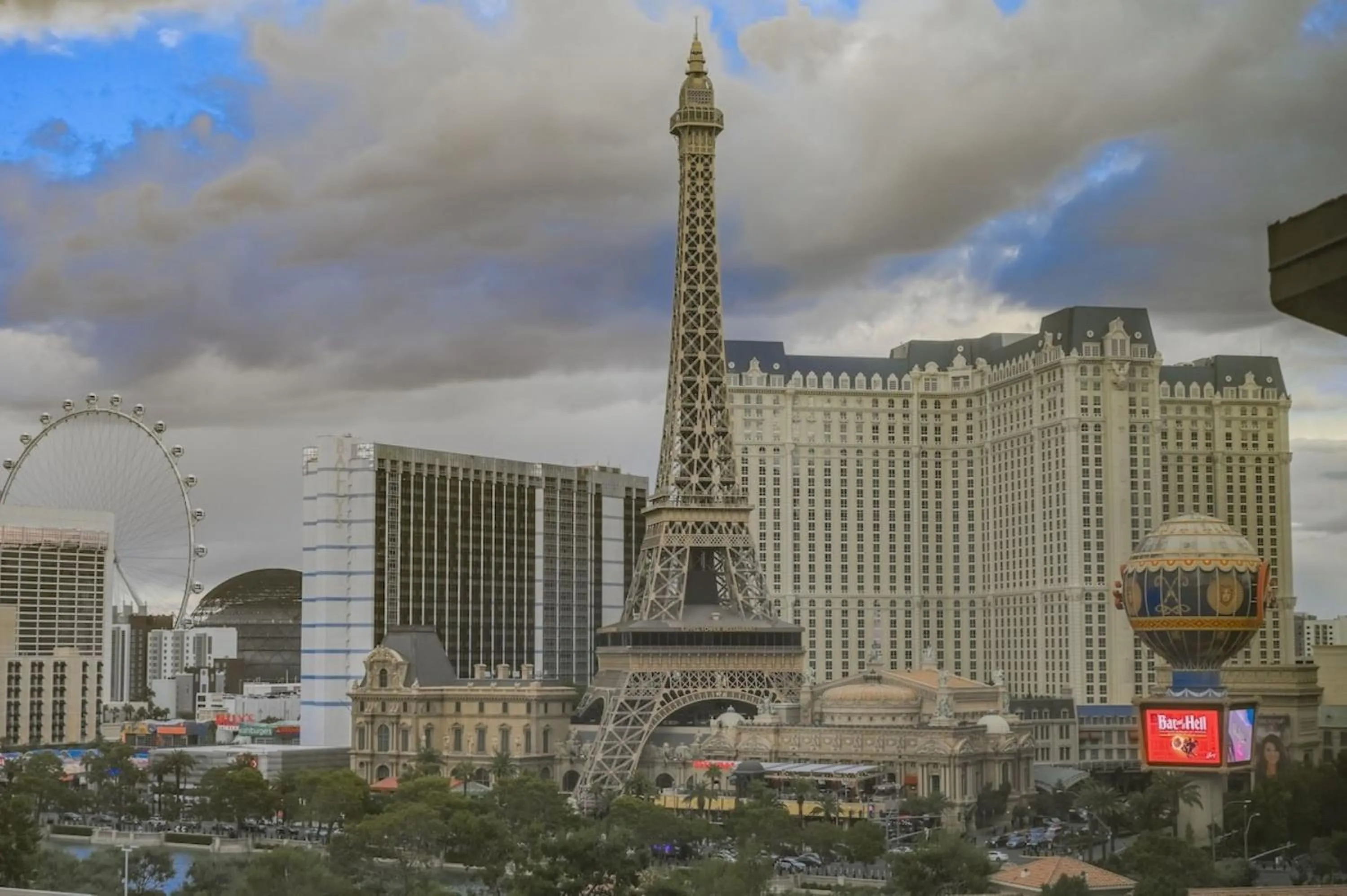 Nearby landmark in Stay Together Suites on The Strip - 2 Bedroom Condo 926