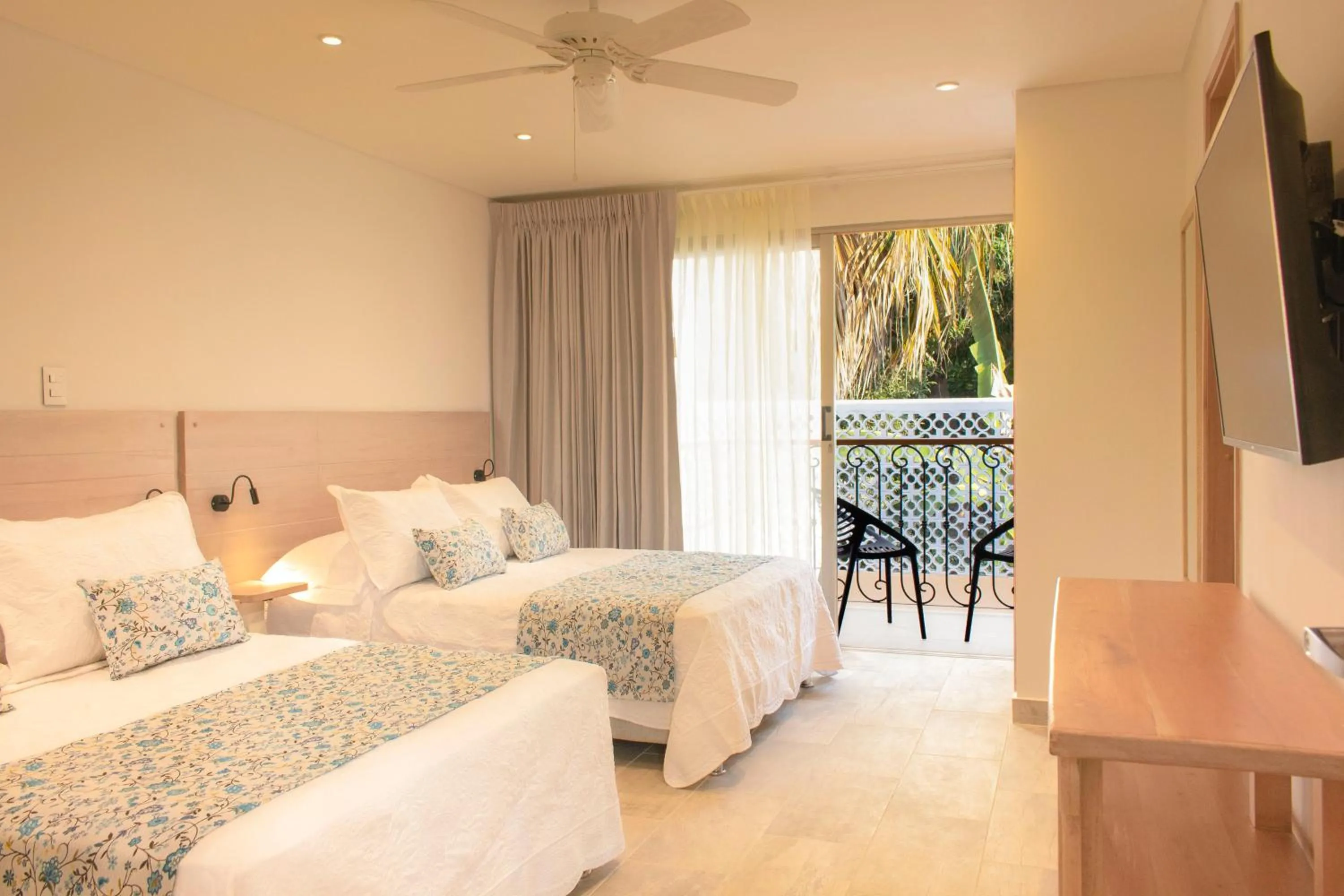Bed in Hotel La Gloria