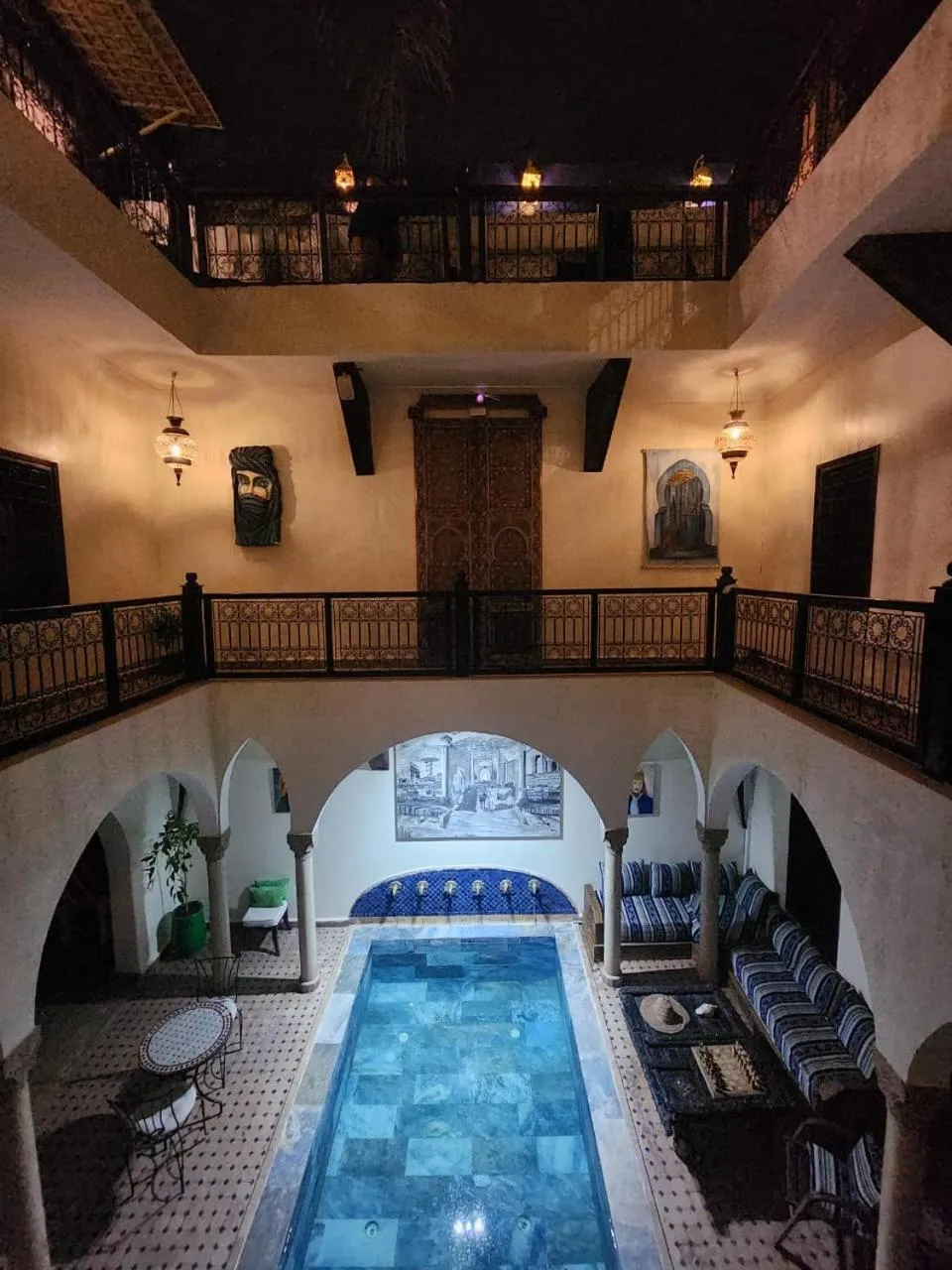 Restaurant/places to eat in Riad Rêve d Antan