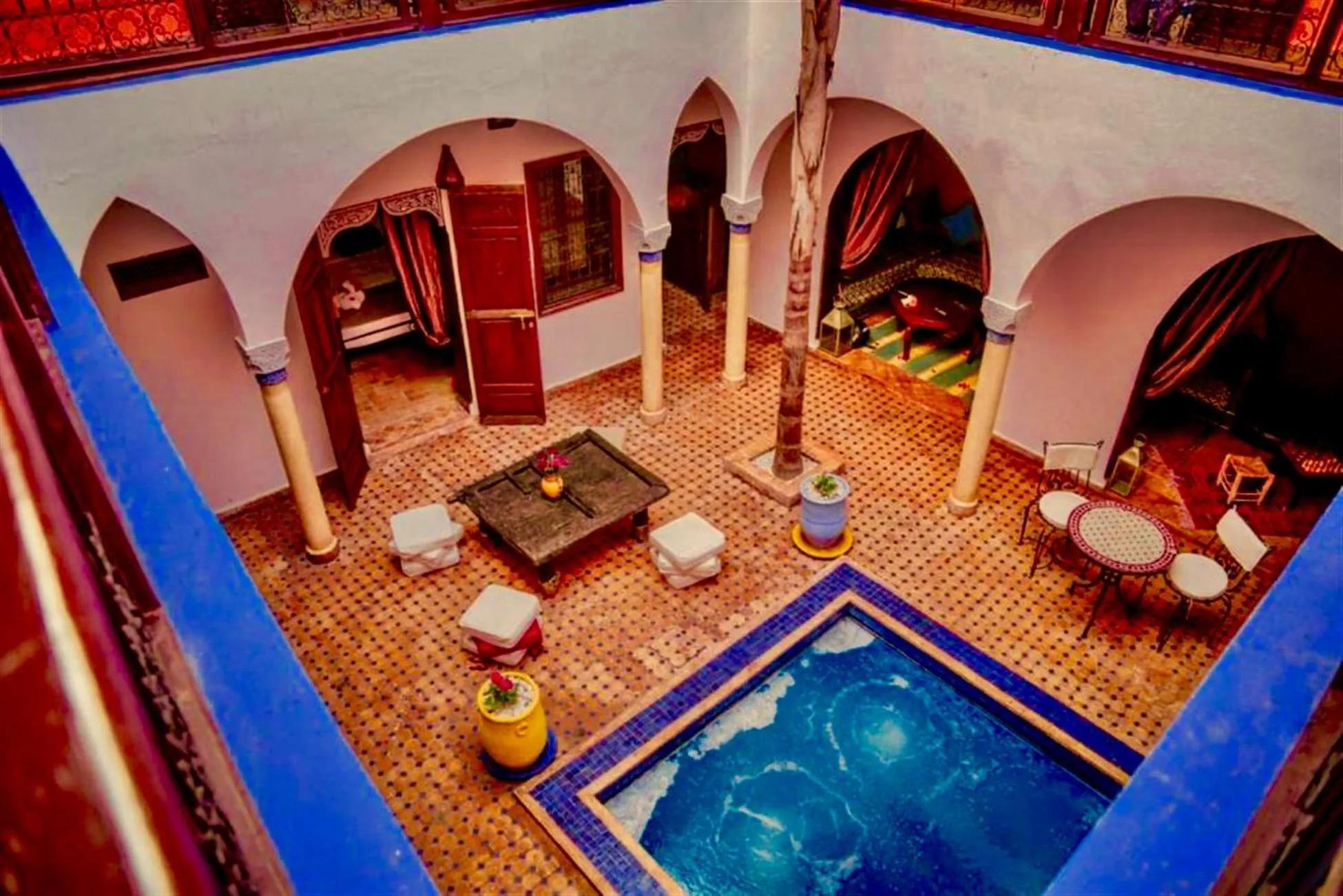Pool view in Riad Rêve d Antan