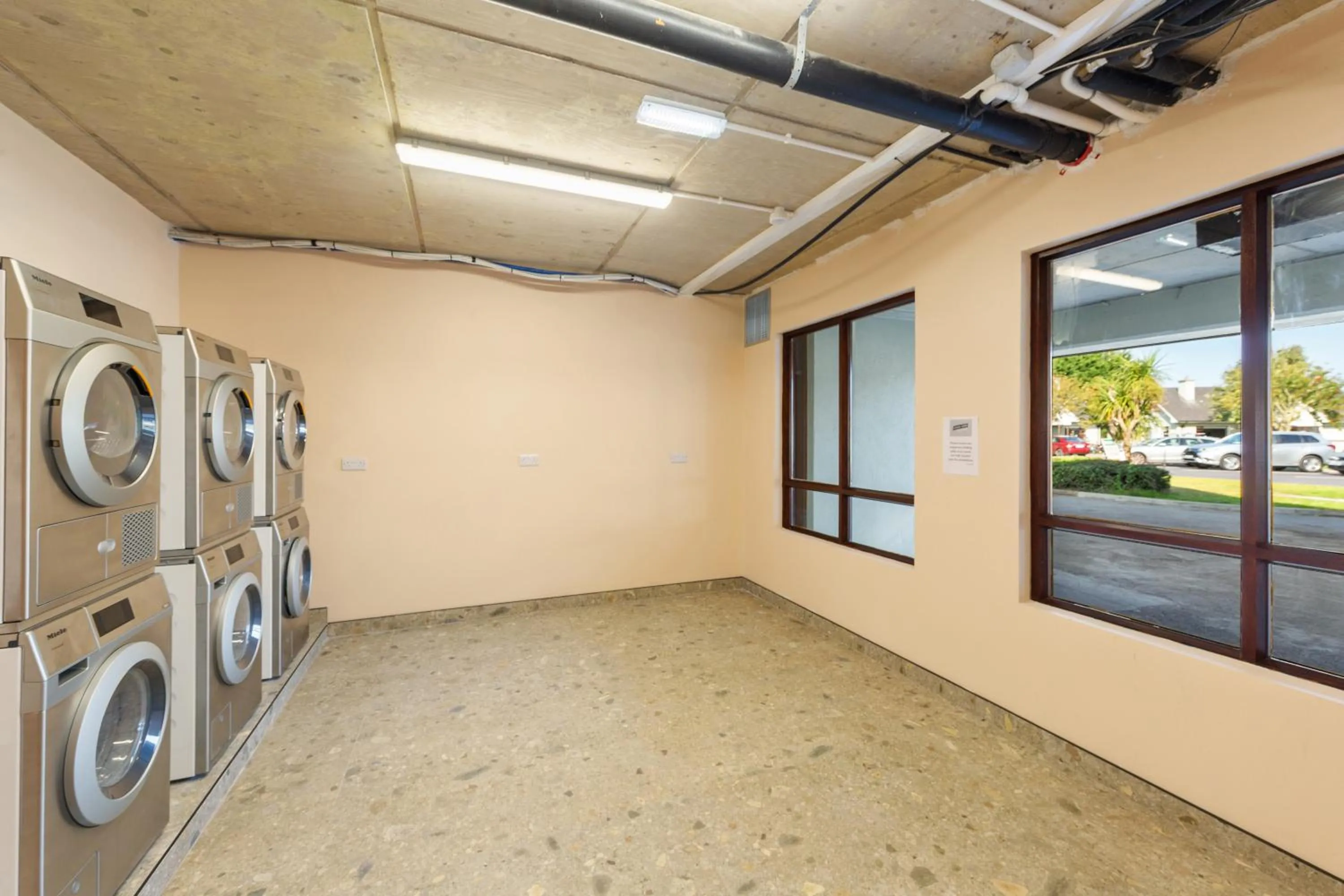 washing machine in Gold Coast Resort Dungarvan