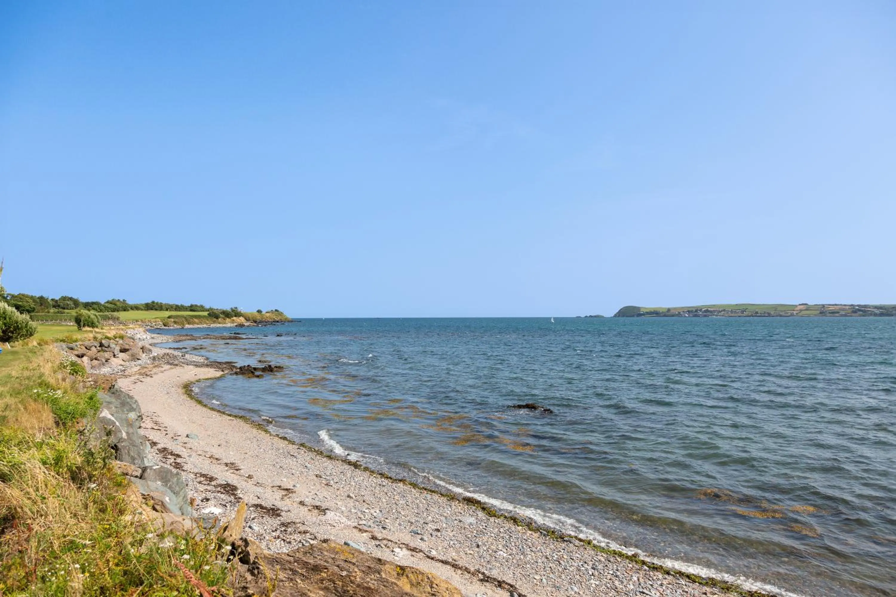 Beach in Gold Coast Resort Dungarvan