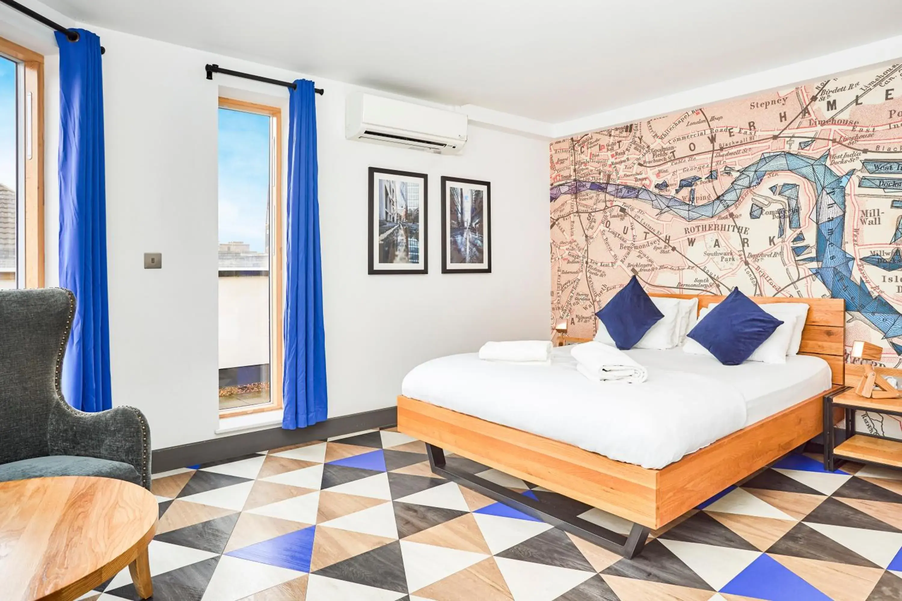 Bedroom, Bed in St Christopher's Inn London Bridge - The Village Bedroom, Bed in St Christopher's Inn London Bridge - The Village