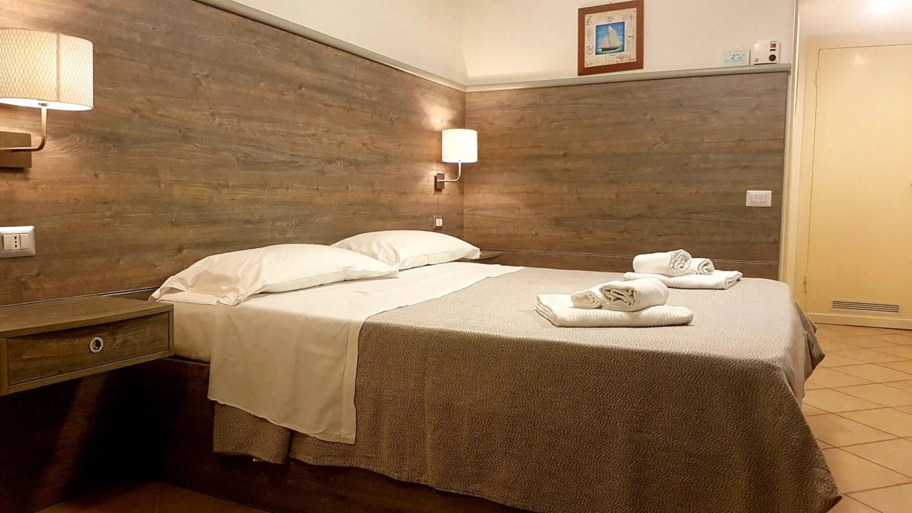 Bed in Hotel La Baia