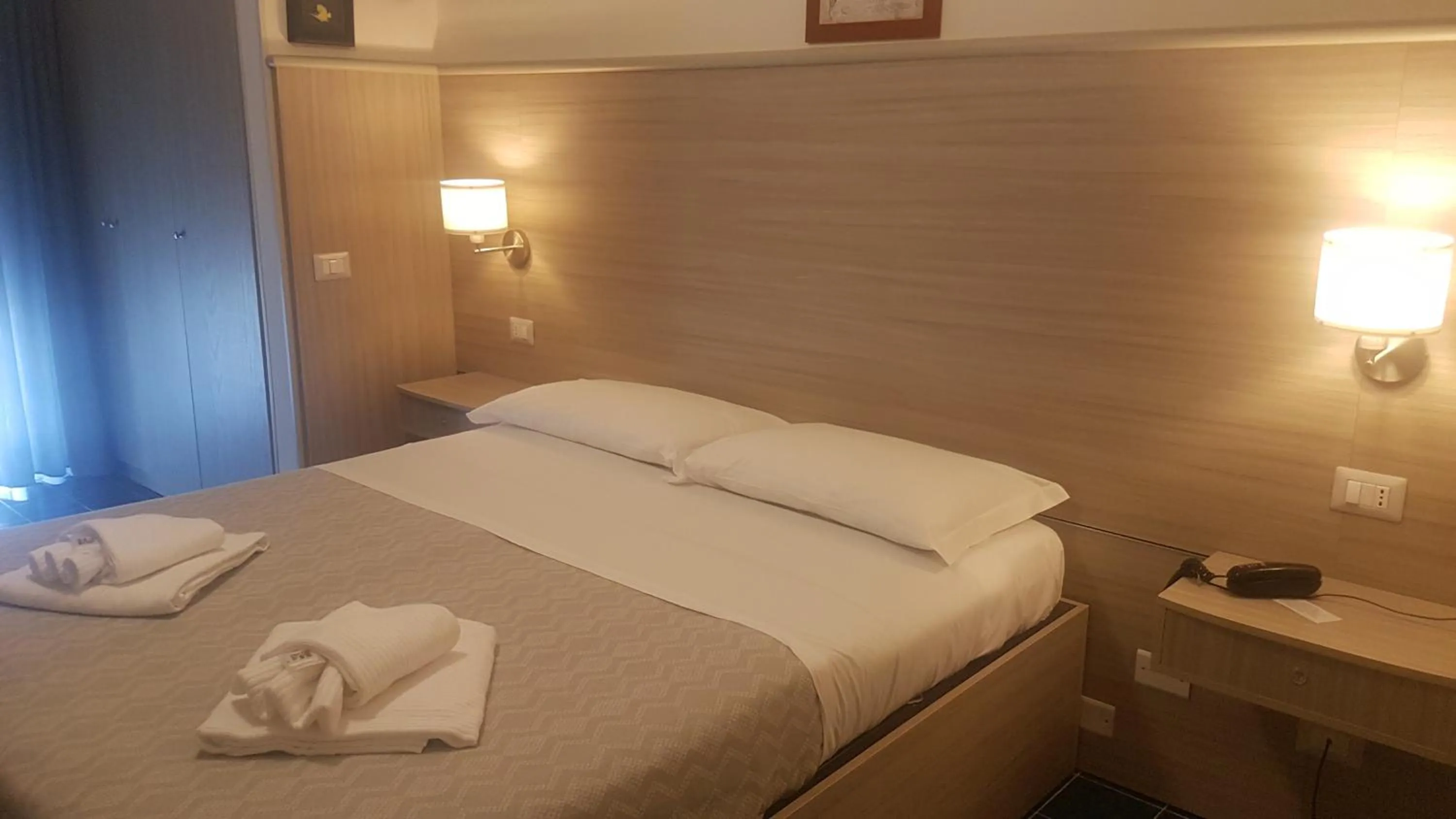 Bed in Hotel La Baia
