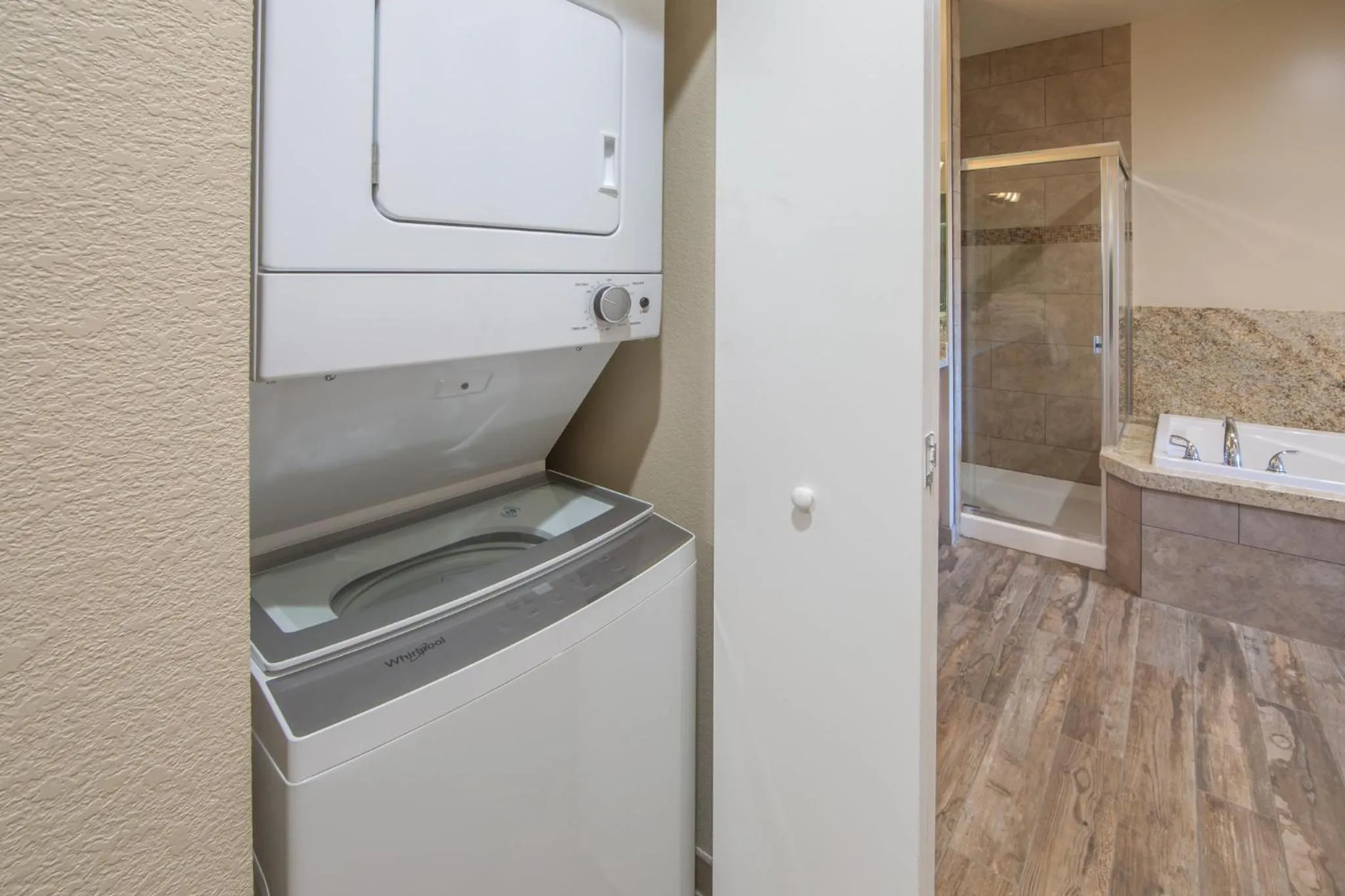 Photo of the whole room in Holiday Inn Club Vacations - David Walley's Resort